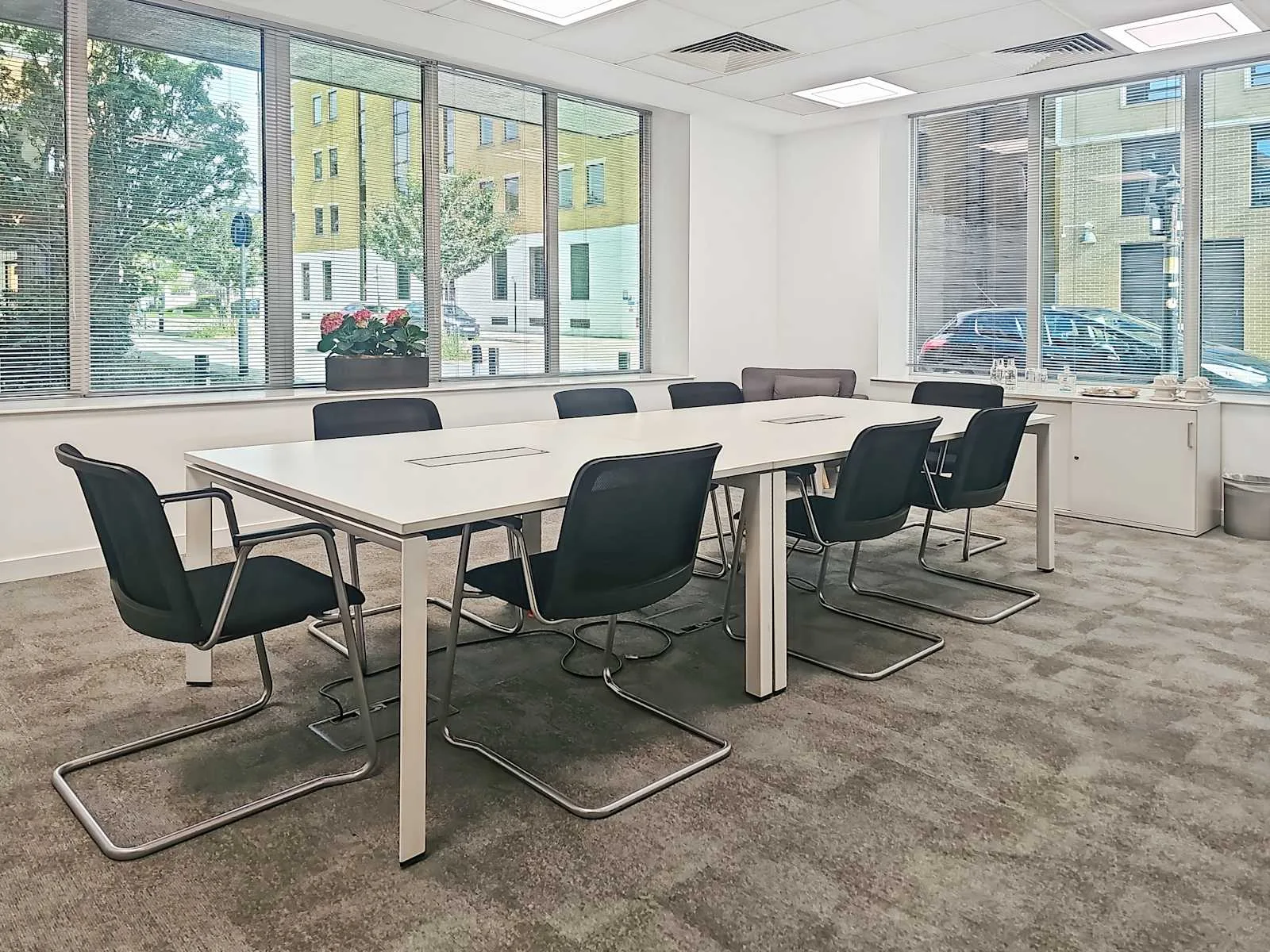 Regus SOUTHAMPTON, Cumberland Place, Meeting room for 8 people, Southampton
