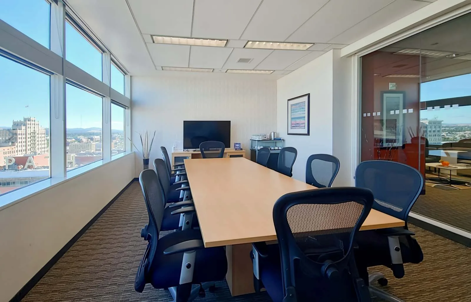Regus Spokane Washington Trust, Meeting room for 9 people, Spokane, WA