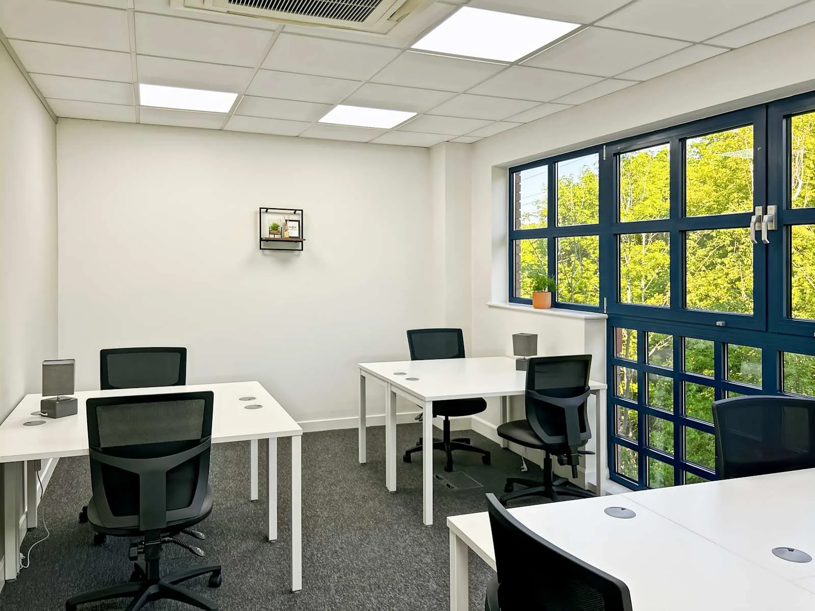 Regus St Neots, Nelson House, Private office, 6 desks, St Neots