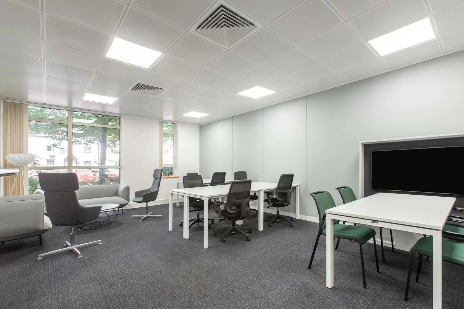 Regus STAINES, London Road, Coworking space, Staines-upon-Thames