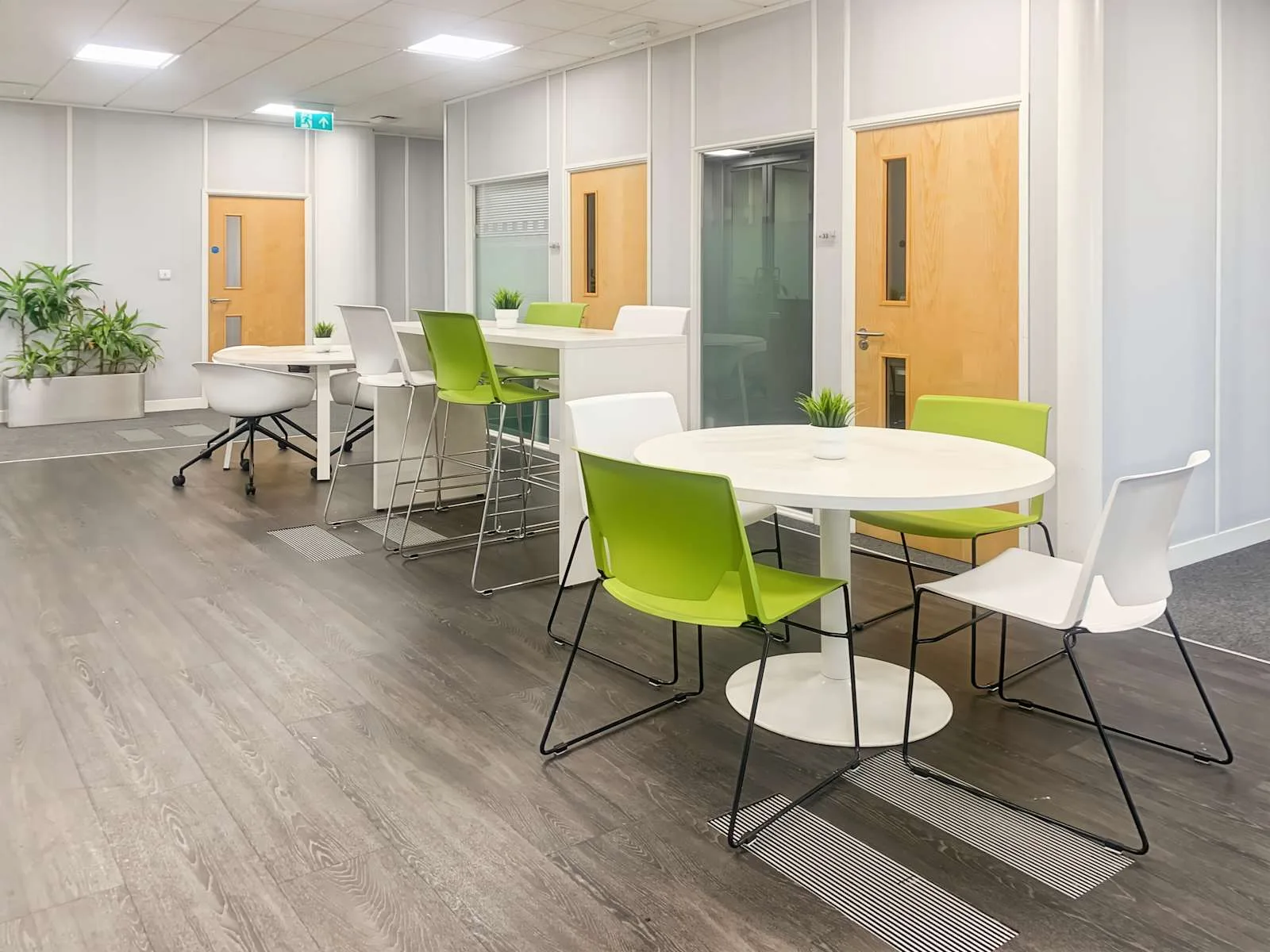Regus STANSTED, Airport, Coworking space, Stansted