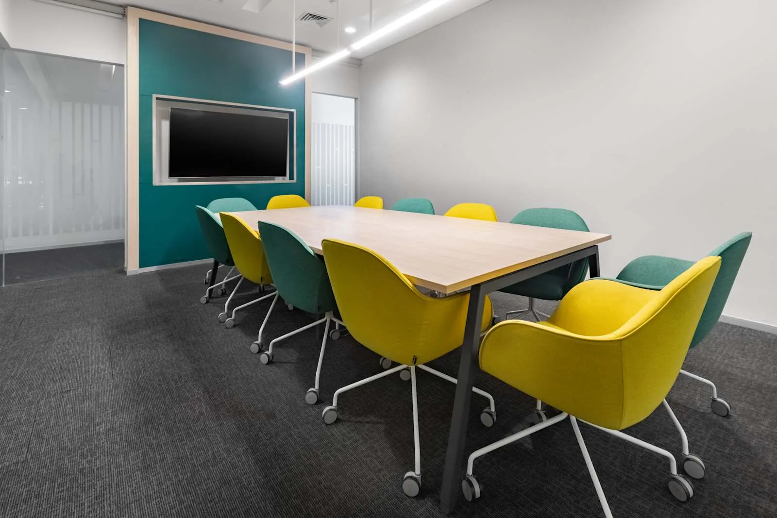 Regus SURABAYA, Pakuwon Centre, Meeting room for 11 people, Surabaya