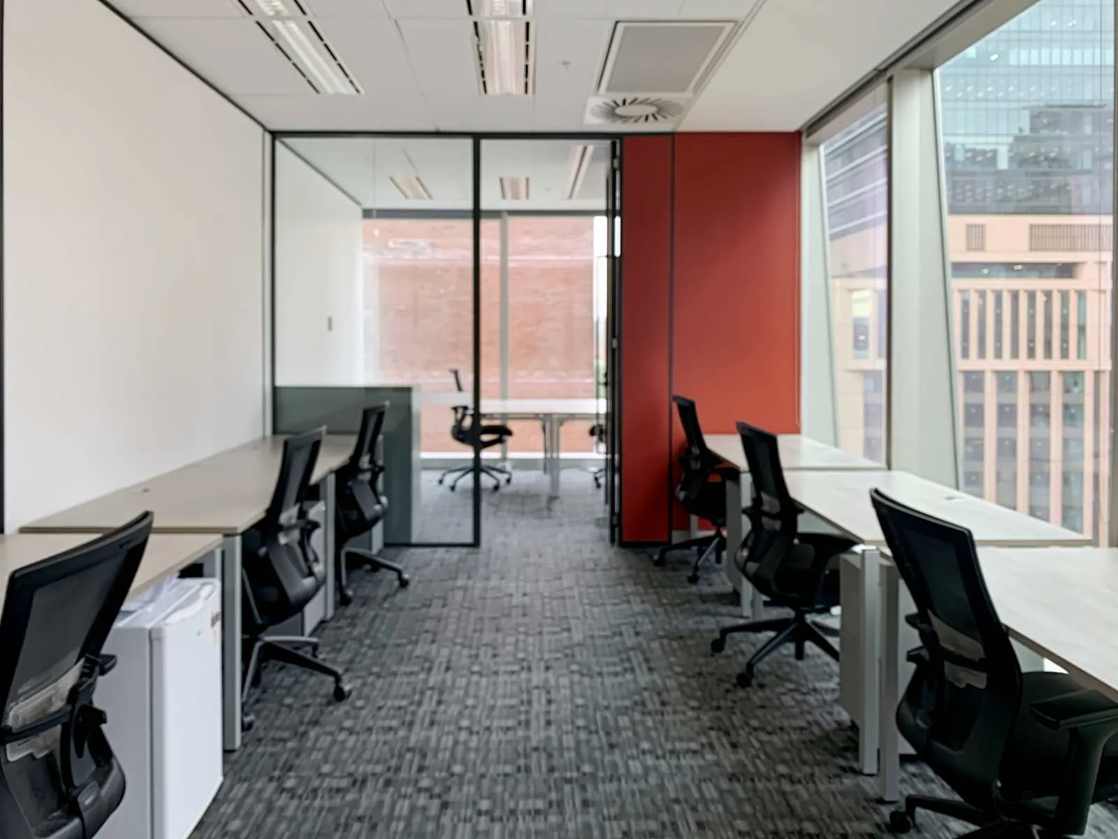 Regus SYDNEY, 20 Martin Place, Private office, 6 desks, Sydney, NSW