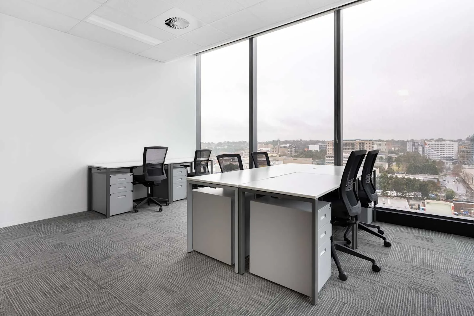 Regus SYDNEY, Bankstown, Flinders Centre, Private office, 6 desks, Bankstown, NSW