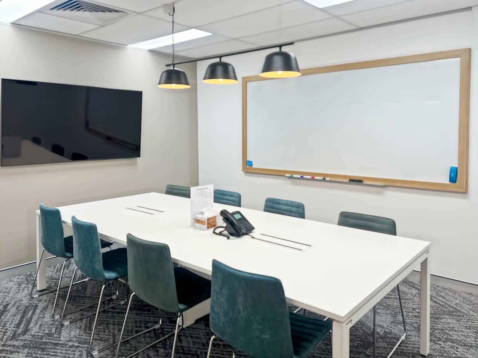 Regus SYDNEY, Lane Cove, Meeting room for 8 people, Sydney, NSW