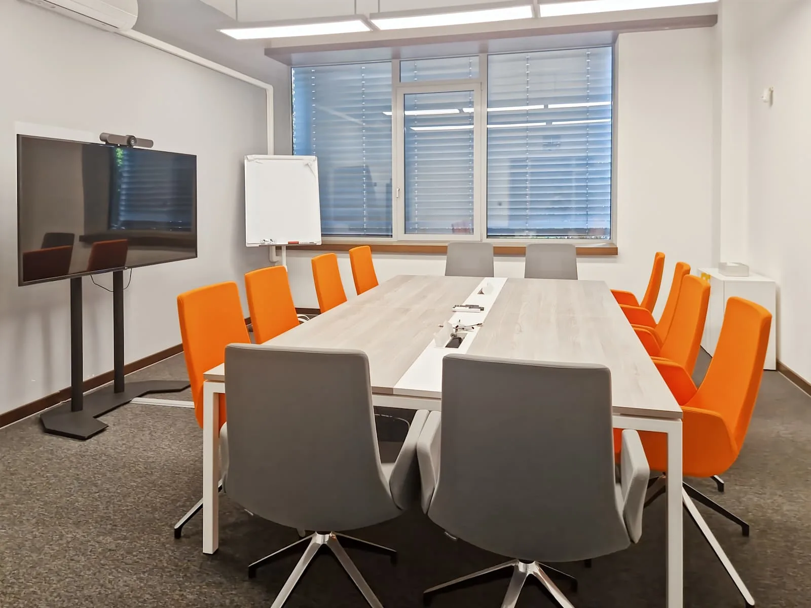 Regus Szentendre, Dobogokoi, Meeting room for 12 people, Szentendre