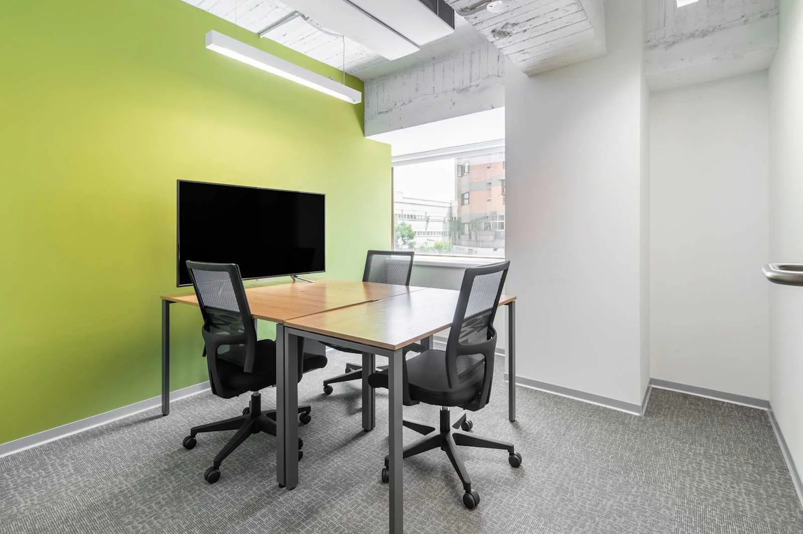 Regus TAICHUNG, Greenway Centre、4人会议室、台中