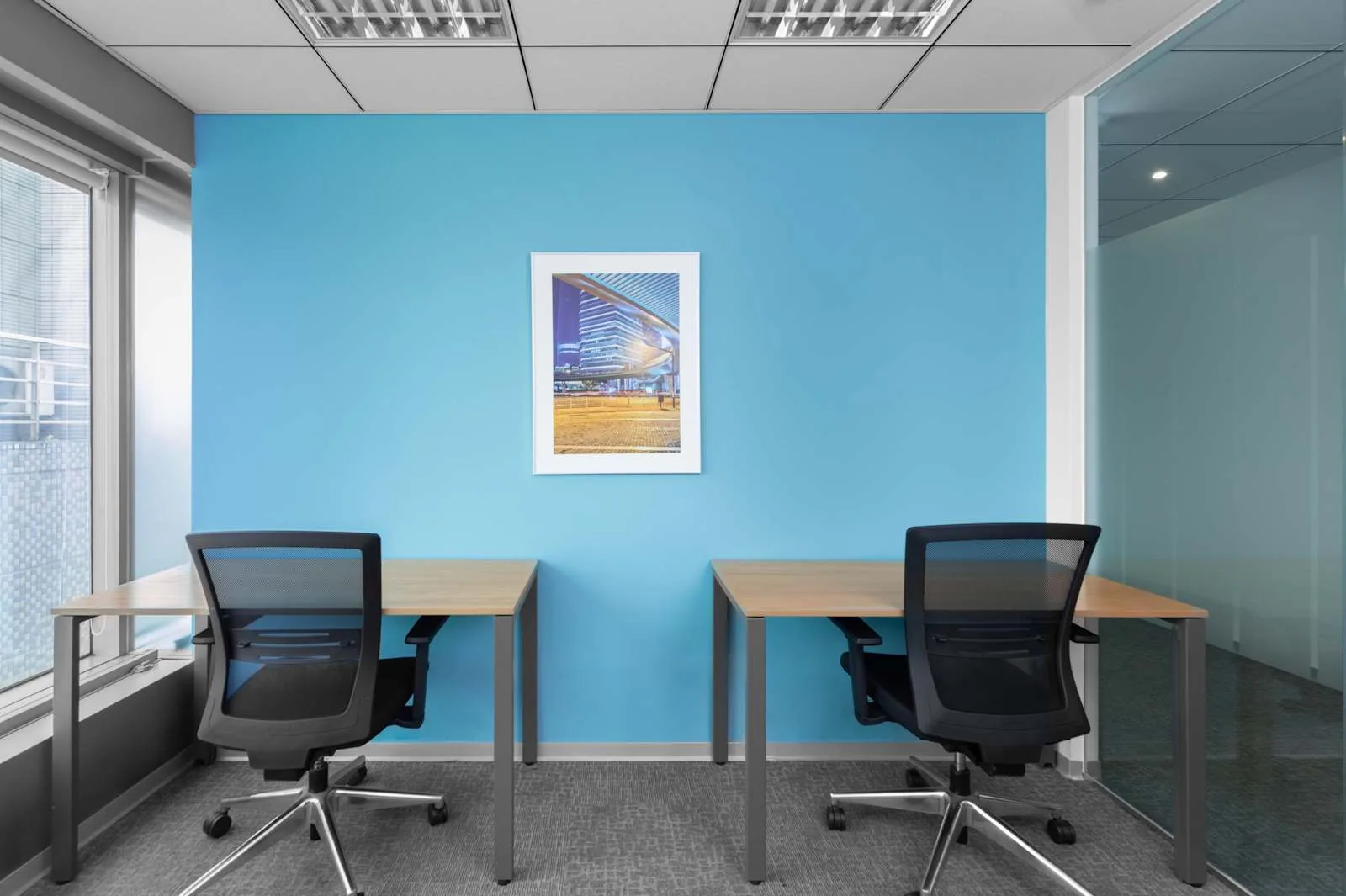 Regus TAICHUNG, Taishin Centre, Private office, 2 desks, Taichung