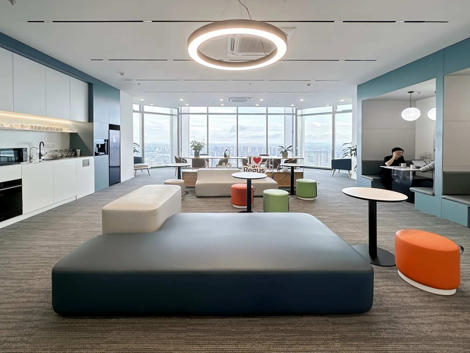 Regus Taizhou, Tengda Center、自助餐厅、台州市
