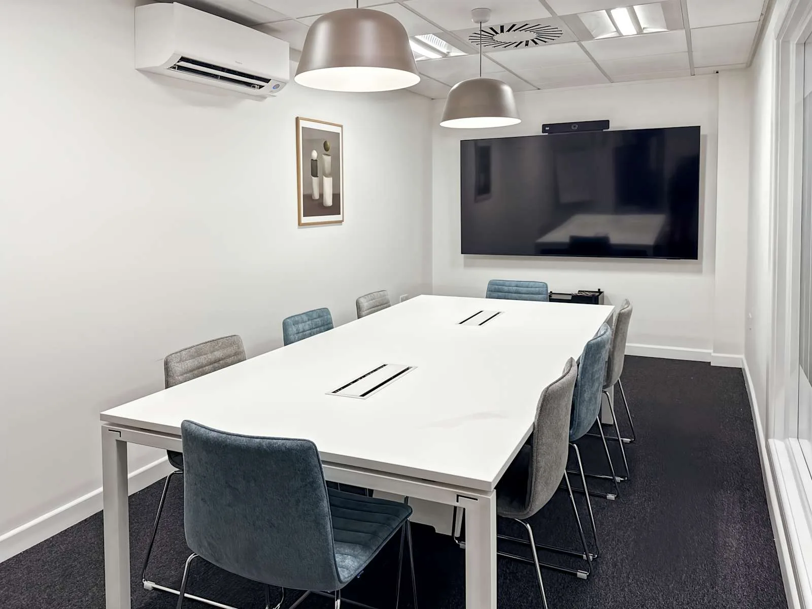 Regus Taunton, Courtenay House, Salle de réunion 8 personnes, Taunton