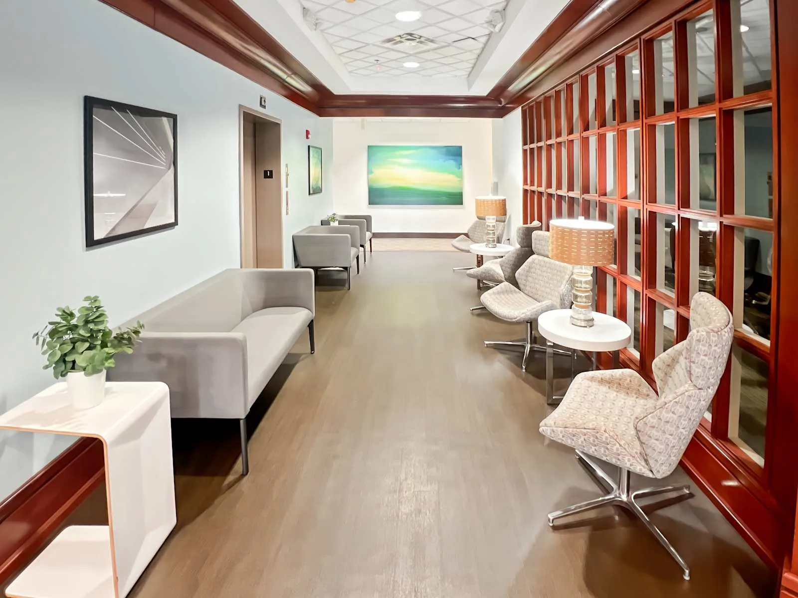 Regus TN, Brentwood - Brentwood Center, Lounge, Brentwood, CA