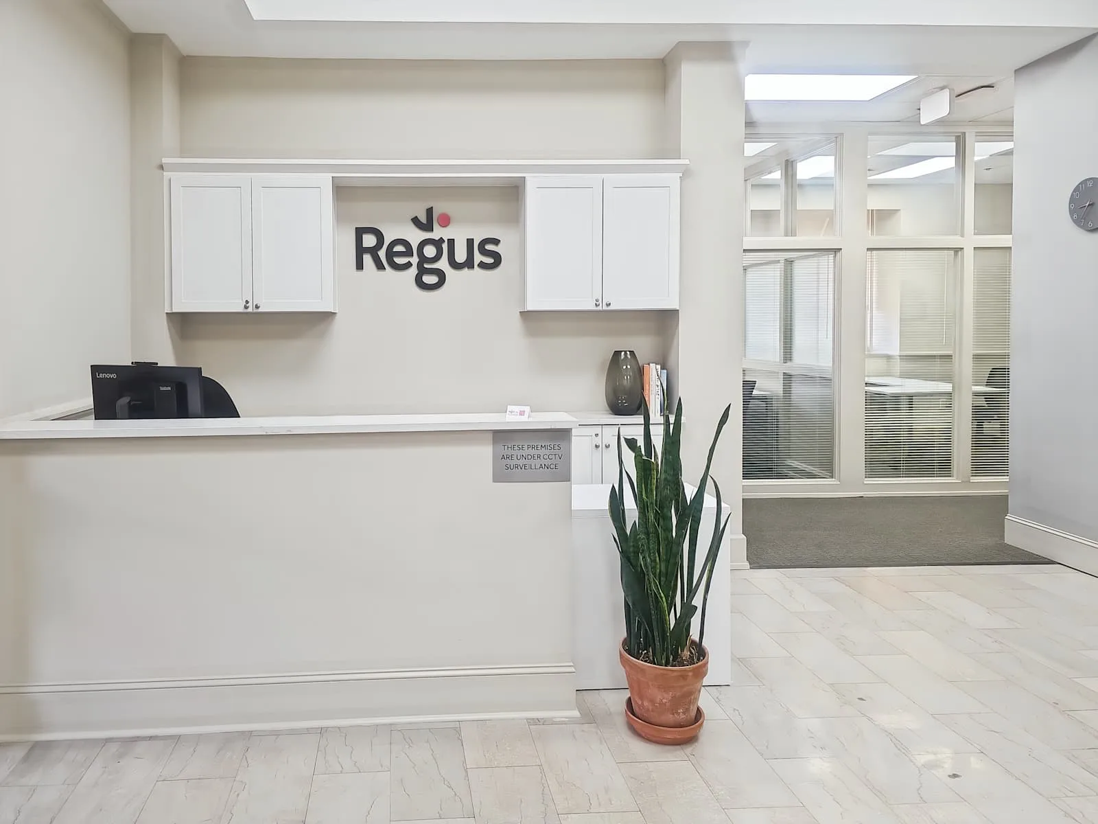 Regus TN, Jackson - N Liberty St, Reception, Jackson, MS