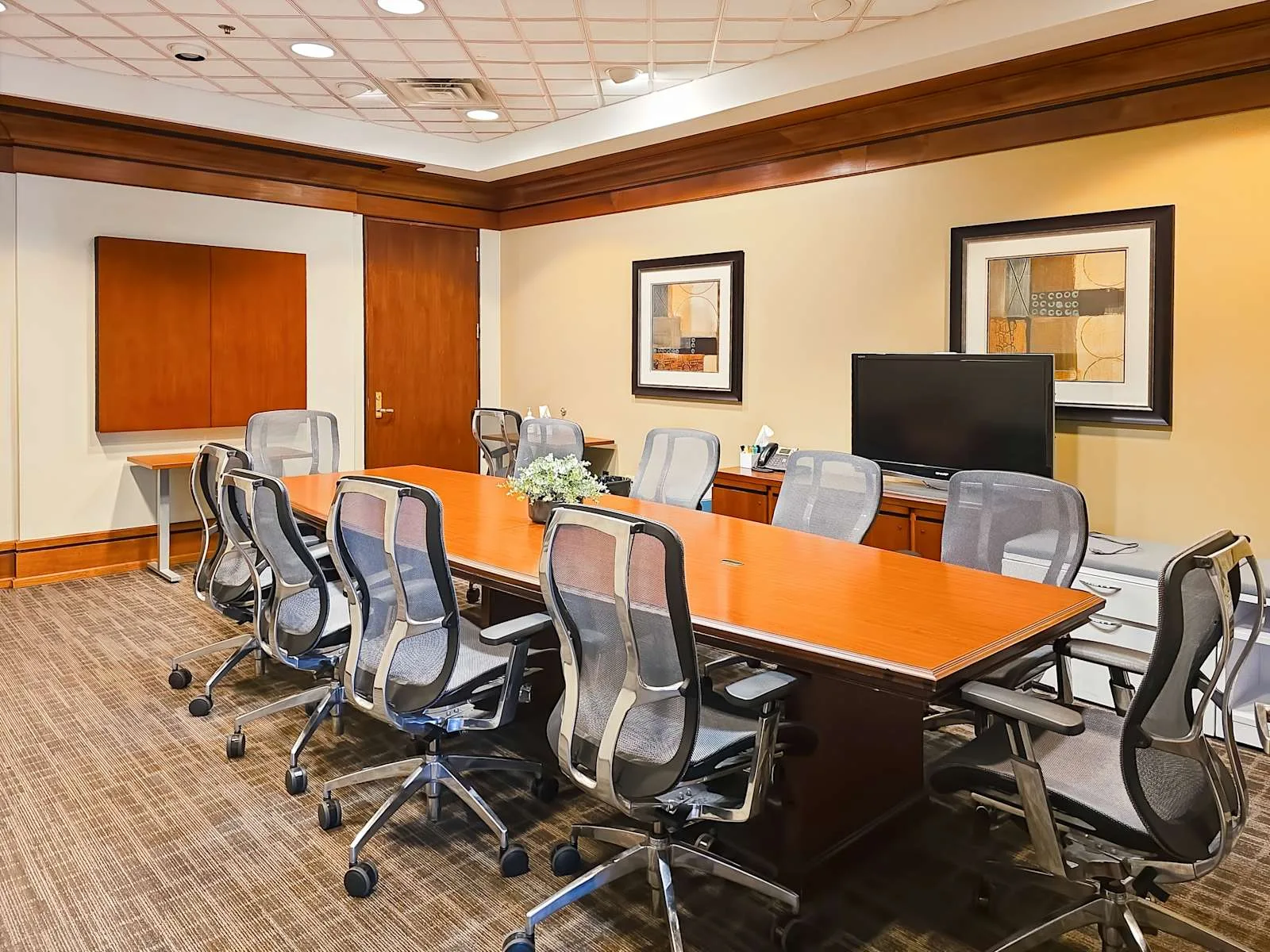 Regus TN, Knoxville - Cedar Bluff, Meeting room for 10 people, Knoxville, TN