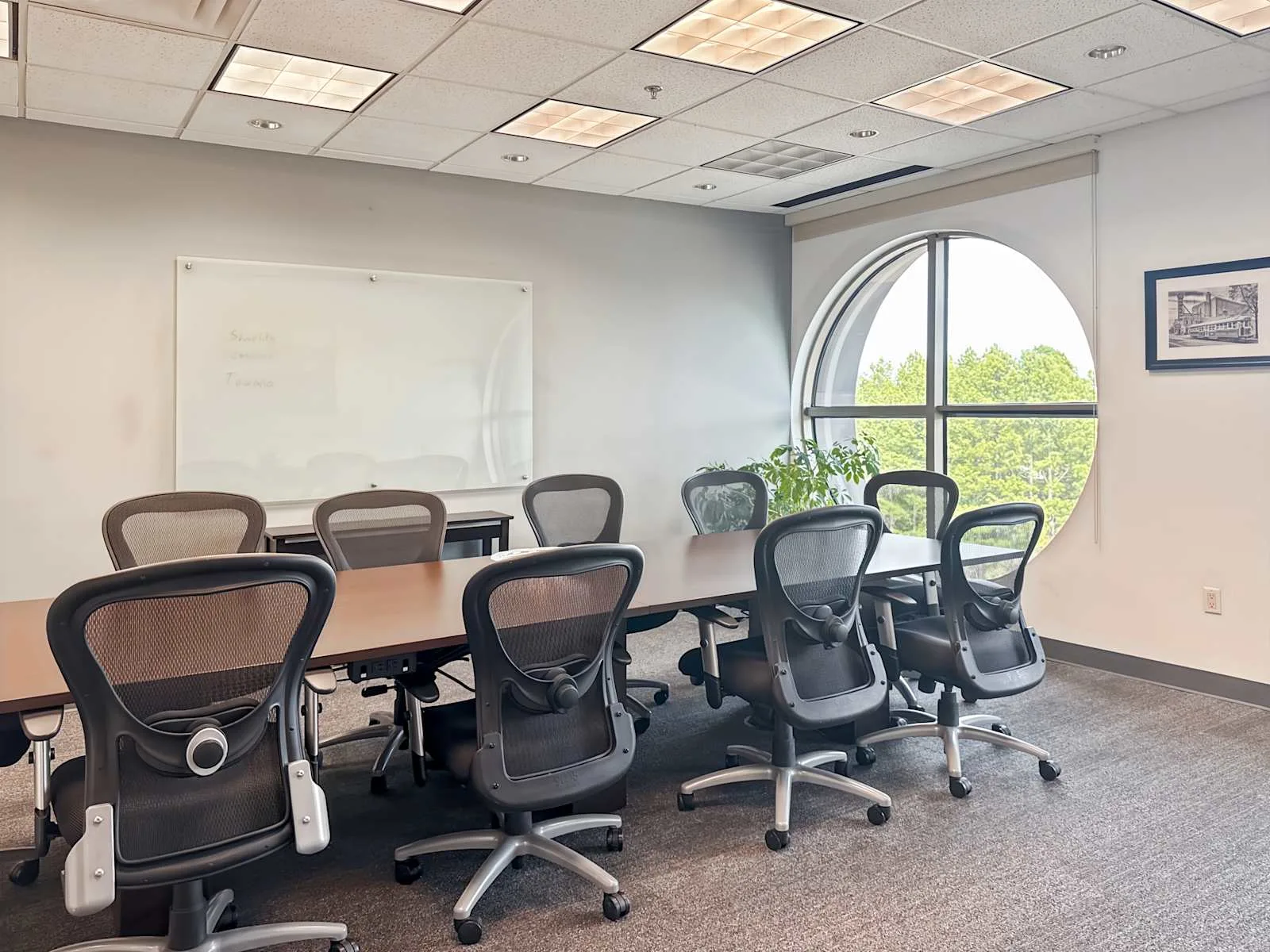 Regus TN, Memphis - Colonnade, Meeting room for 9 people, Memphis, TN