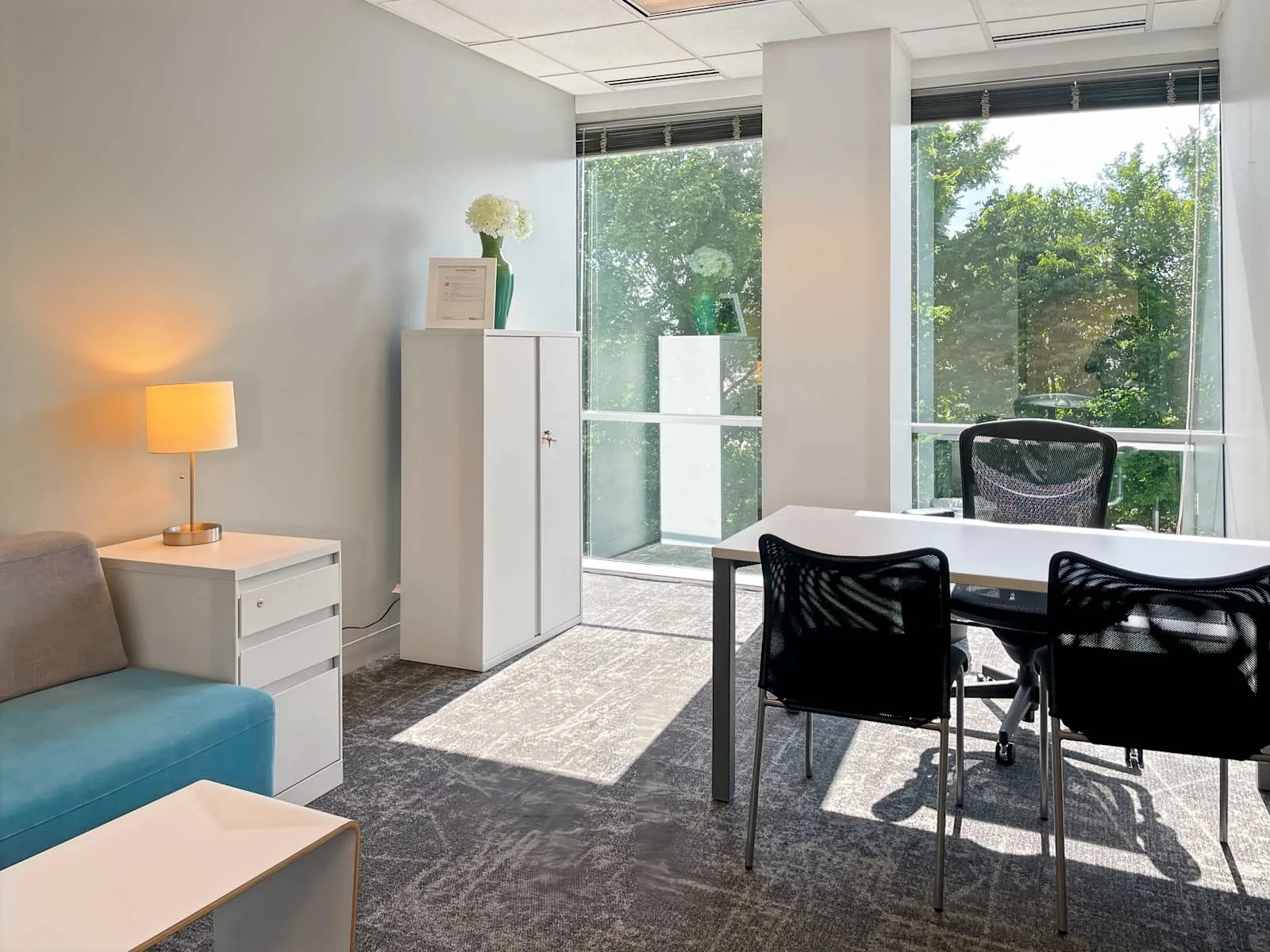 Regus TN, Memphis - Triad Centre I, Private office, 1 desk, Memphis, TN