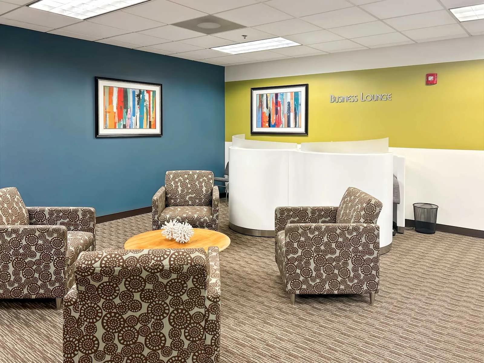 Regus TN, Nashville - Highland Ridge II, Lounge, Nashville, TN