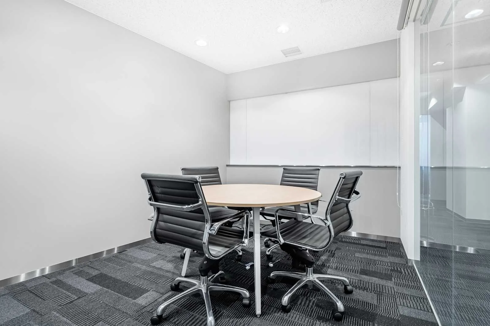 Regus TOKYO, Ebisu、会議室（4名）、東京