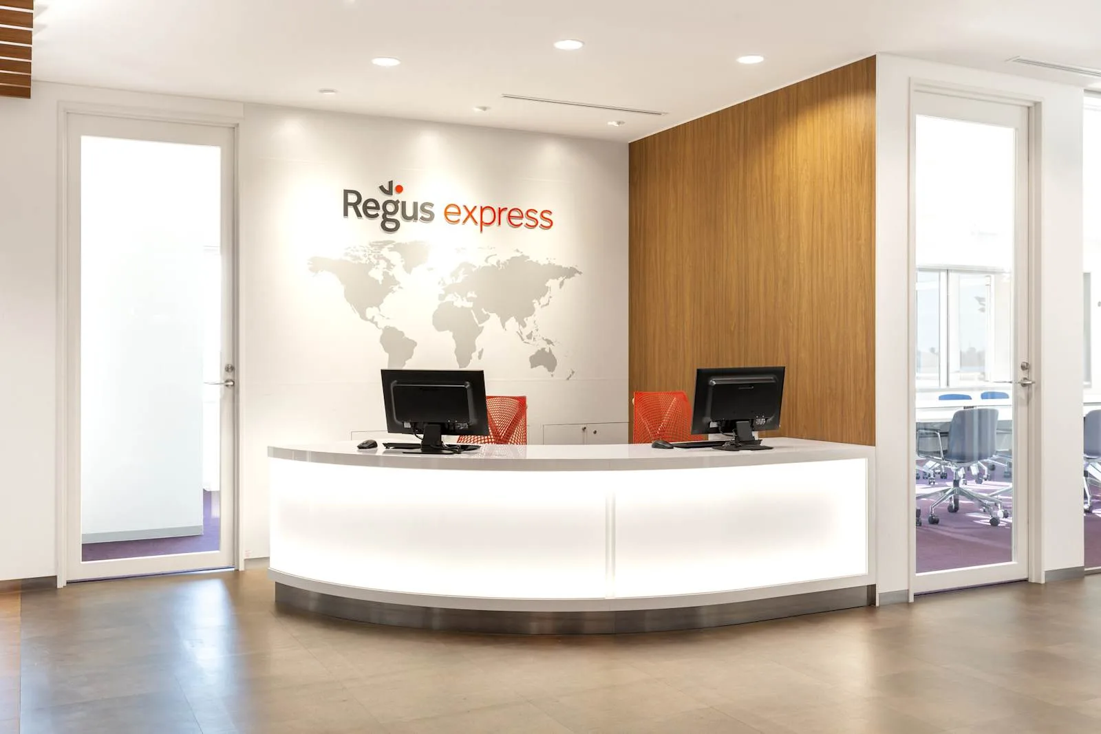 Regus TOKYO, Haneda Airport Terminal 1、受付、東京