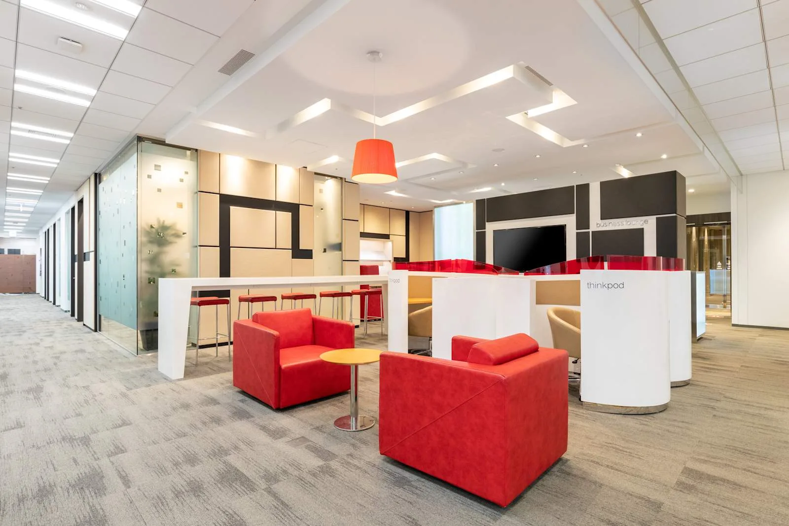 Regus TOKYO, Marunouchi Tekko Building、受付、東京
