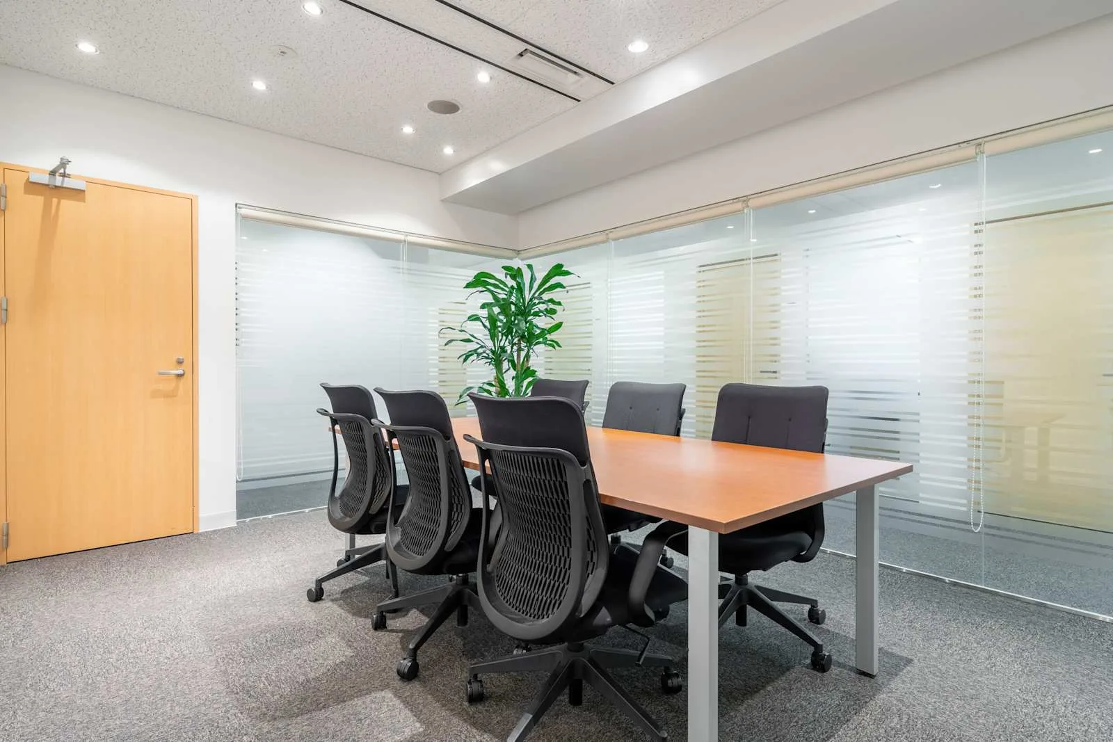 Regus TOKYO, Nihonbashi Kabutocho, Meeting room for 6 people, Tokyo