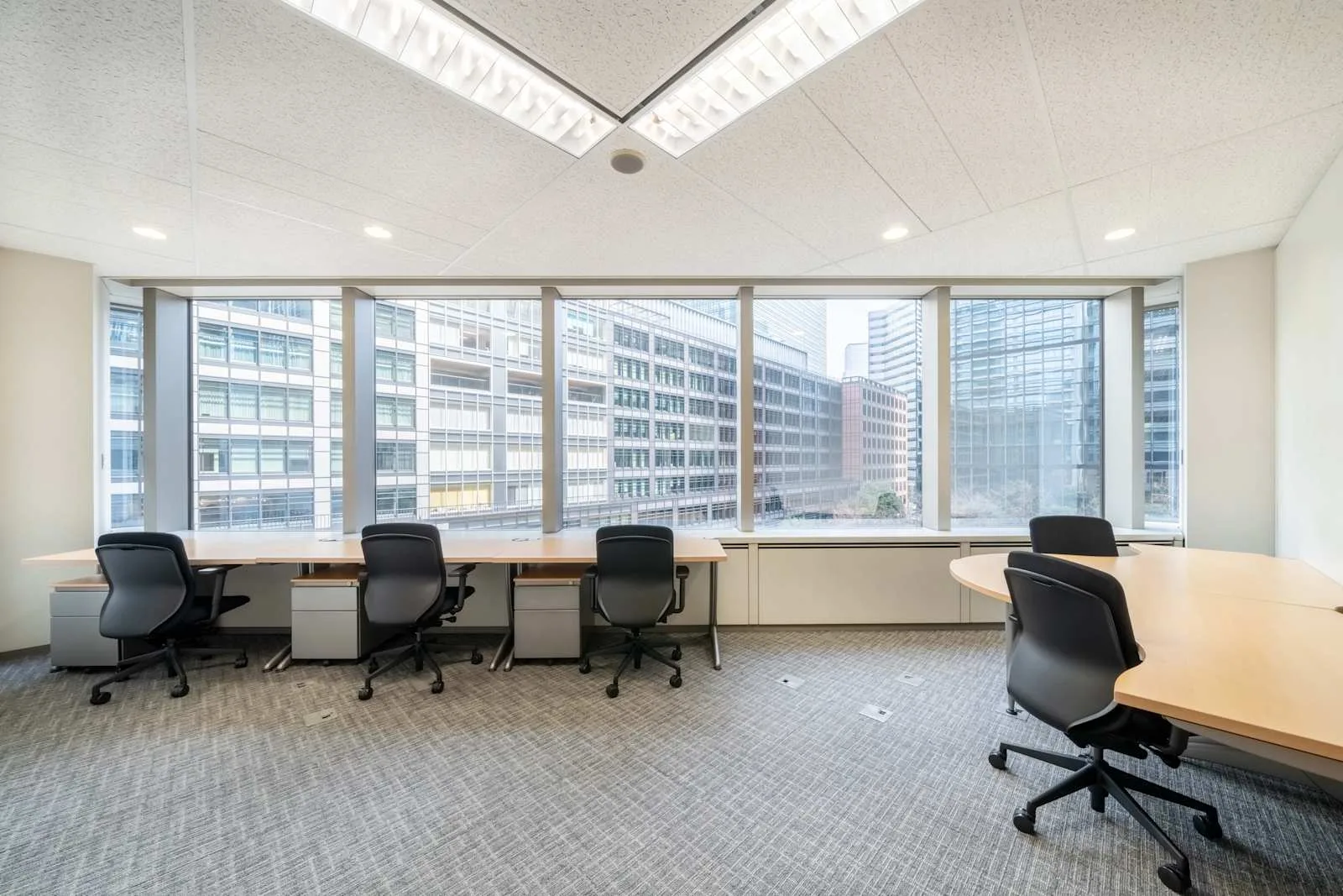 Regus TOKYO, Otemachi First Square, Private office, 5 desks, Tokyo