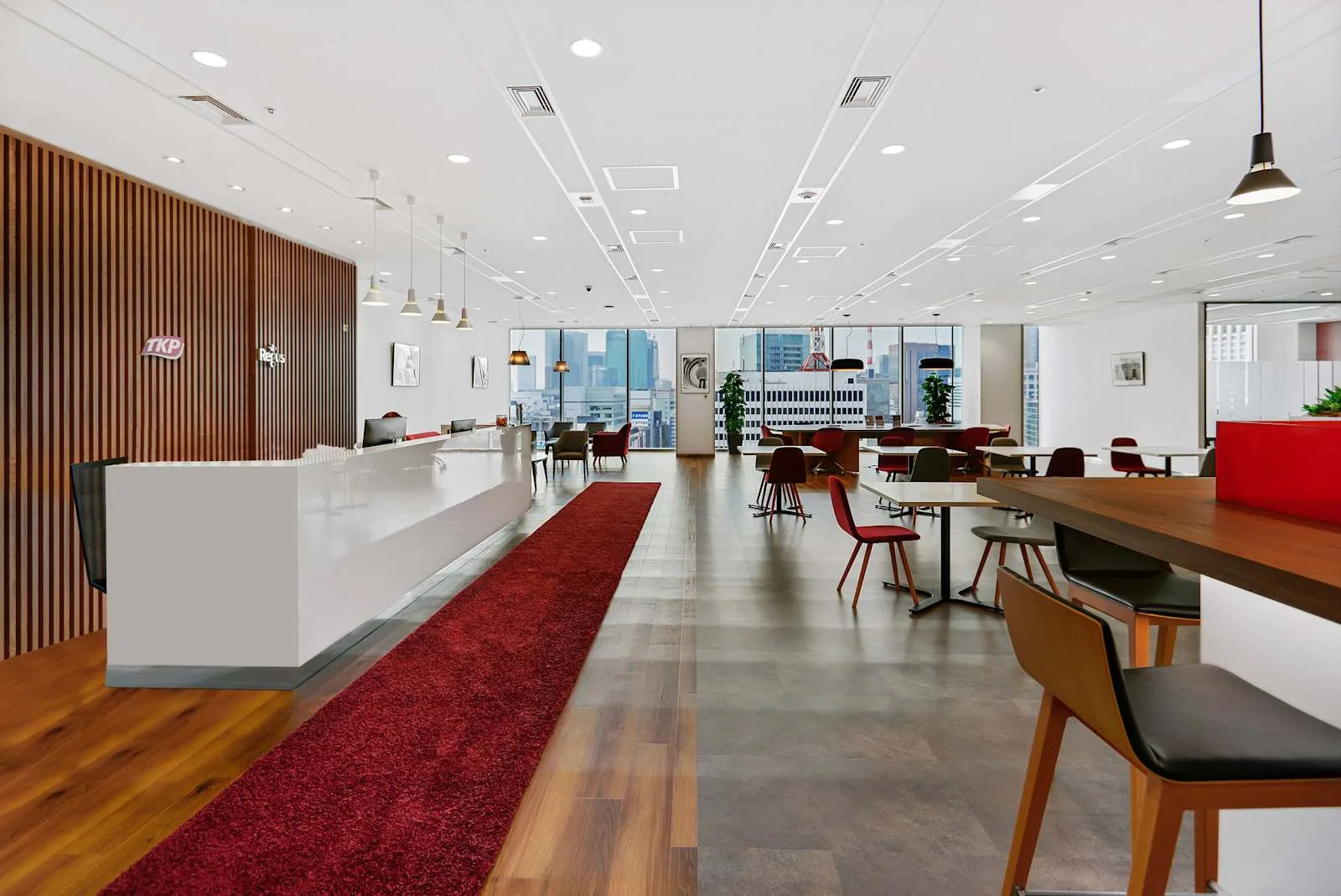 Regus TOKYO, Pacific Century Place、受付、東京