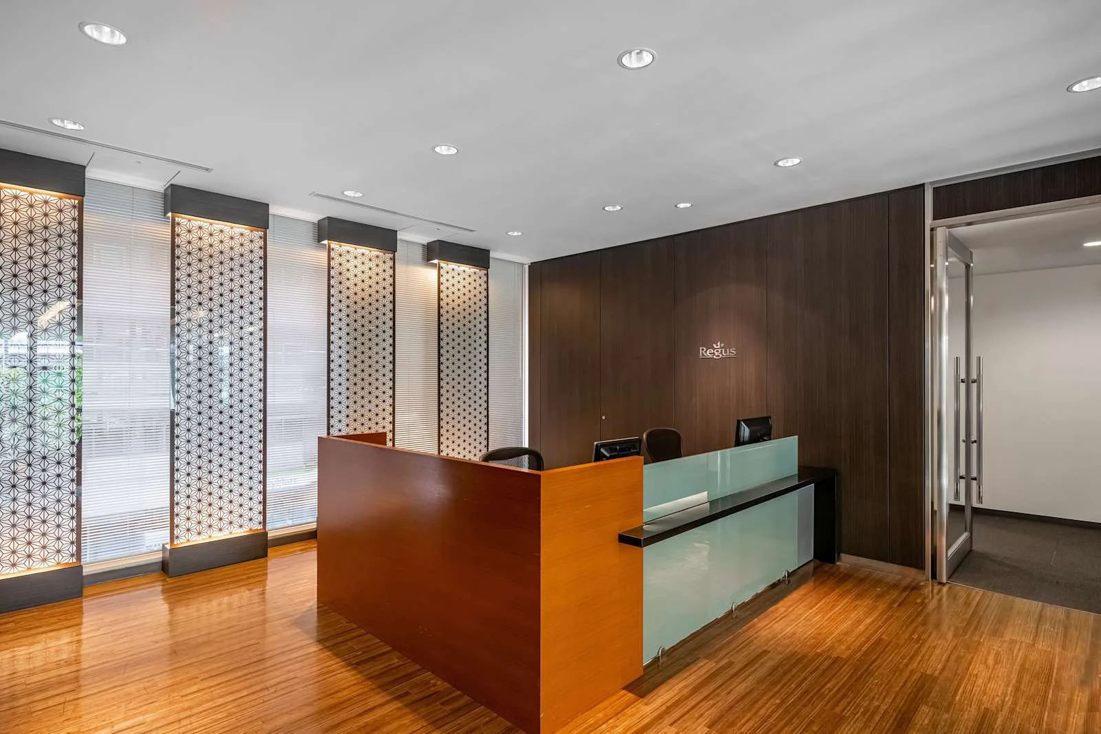 Regus TOKYO, Shinbashi Tokyu, Reception, Tokyo