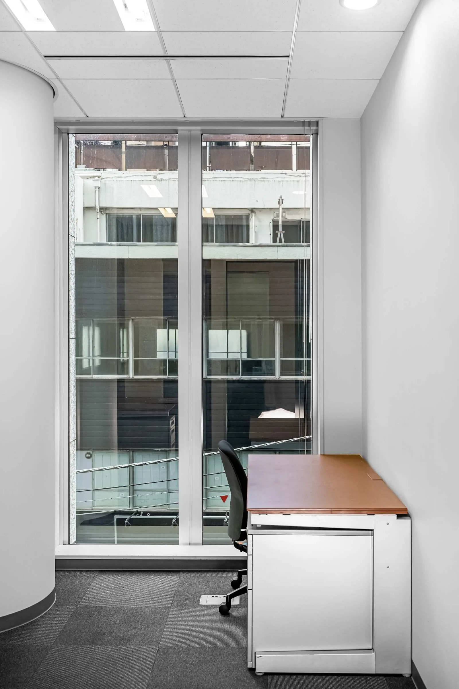 Regus TOKYO, Shinbashi Tokyu, Private office, 1 desk, Tokyo