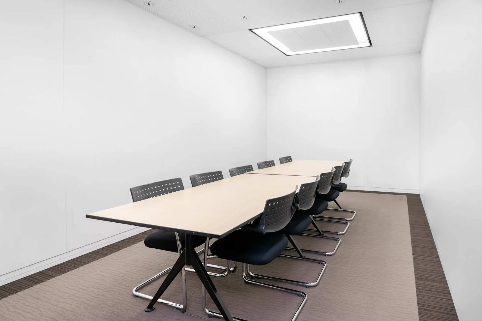 Regus TOKYO, Shinjuku Park Tower, Meeting room for 10 people, Tokyo
