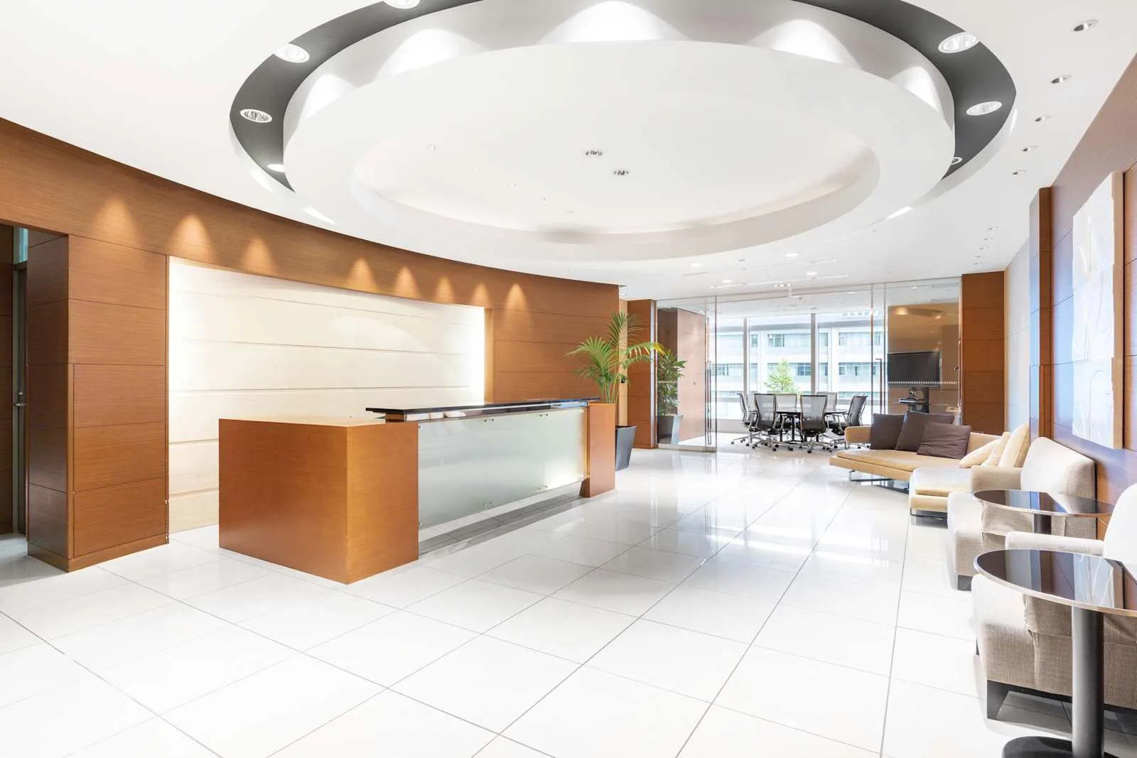 Regus TOKYO, Shiodome Building、受付、東京
