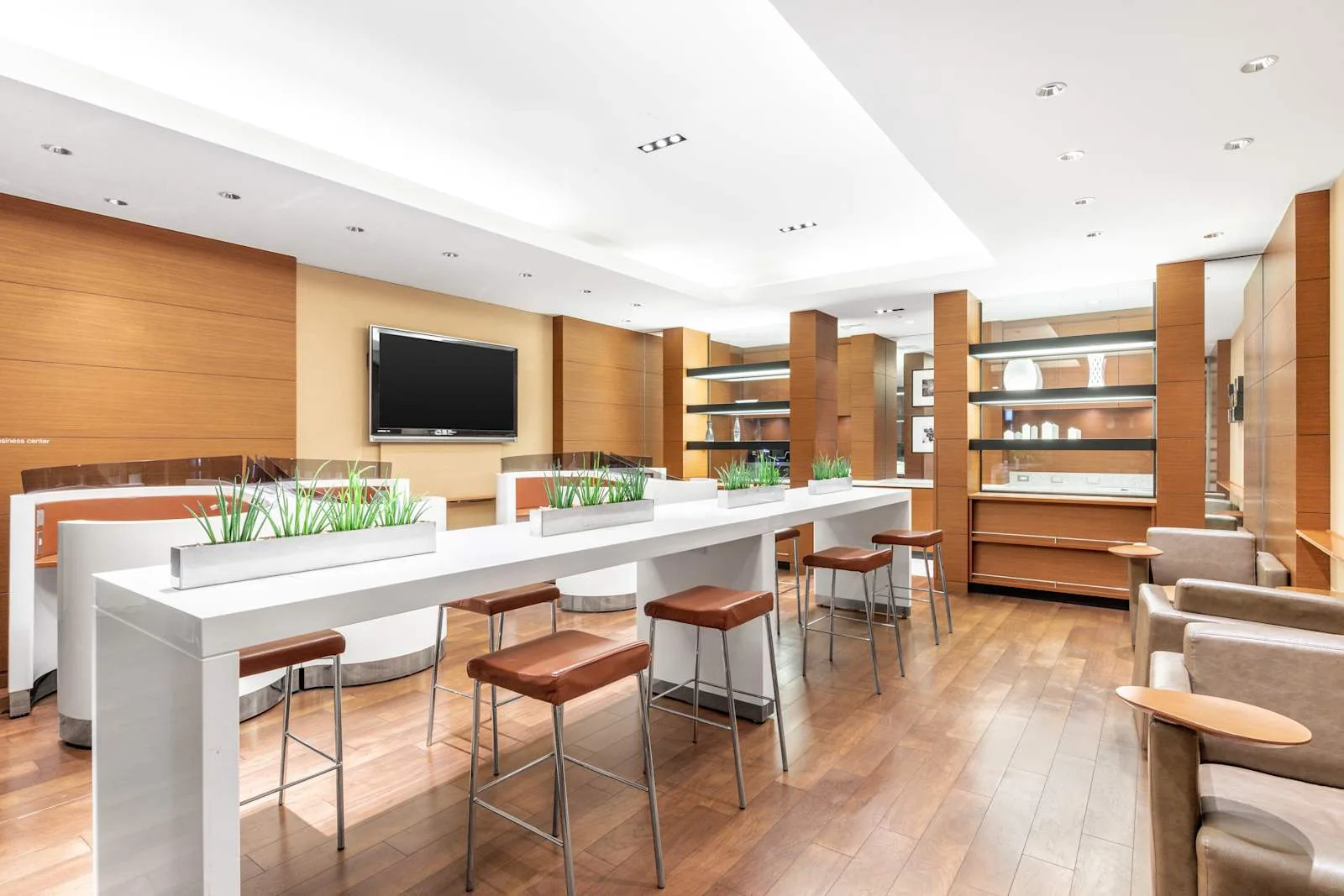 Regus TOKYO, Shiodome Building、コワーキングスペース、東京