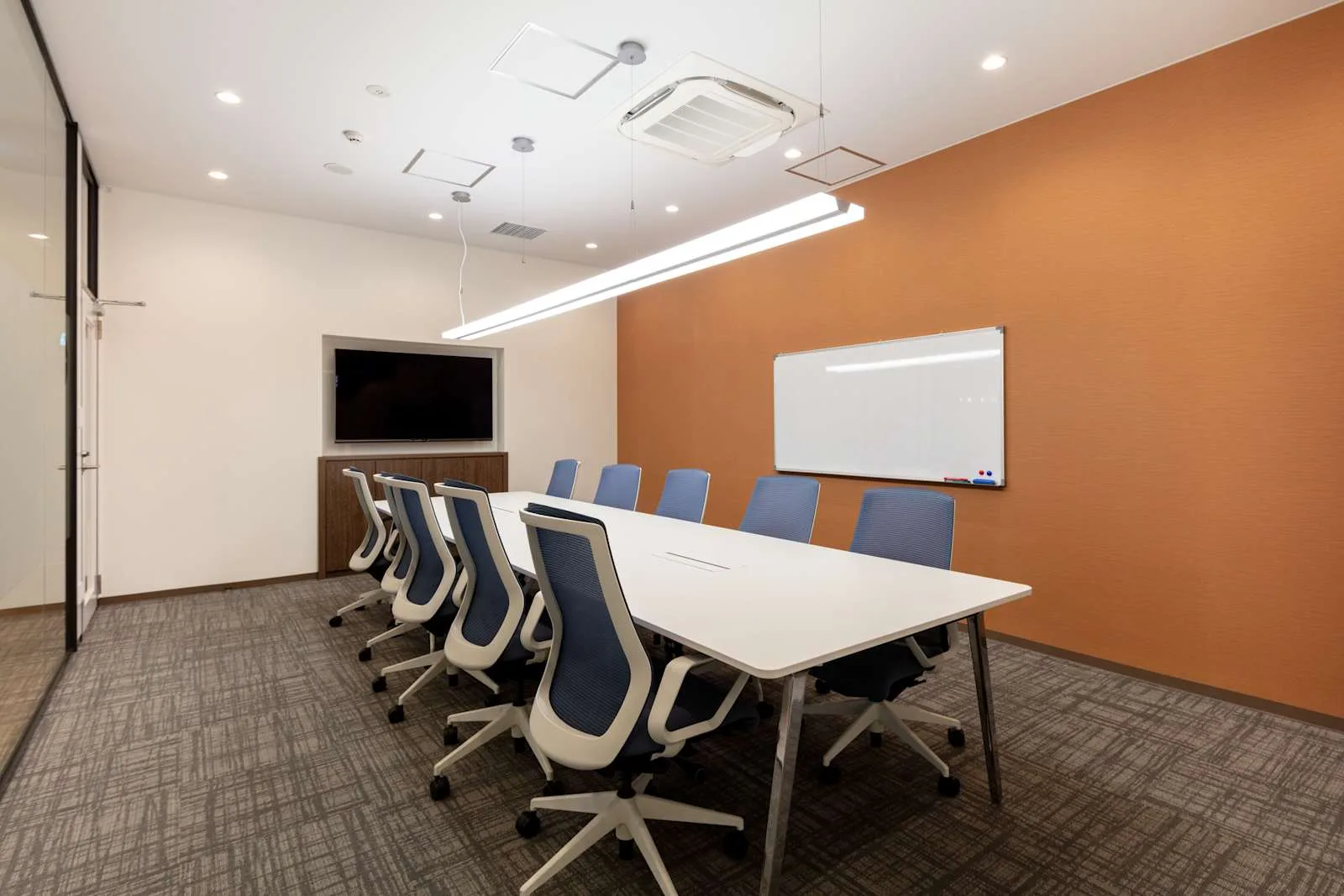 Regus TOKYO, Square Daikanyama, Meeting room for 10 people, Tokyo