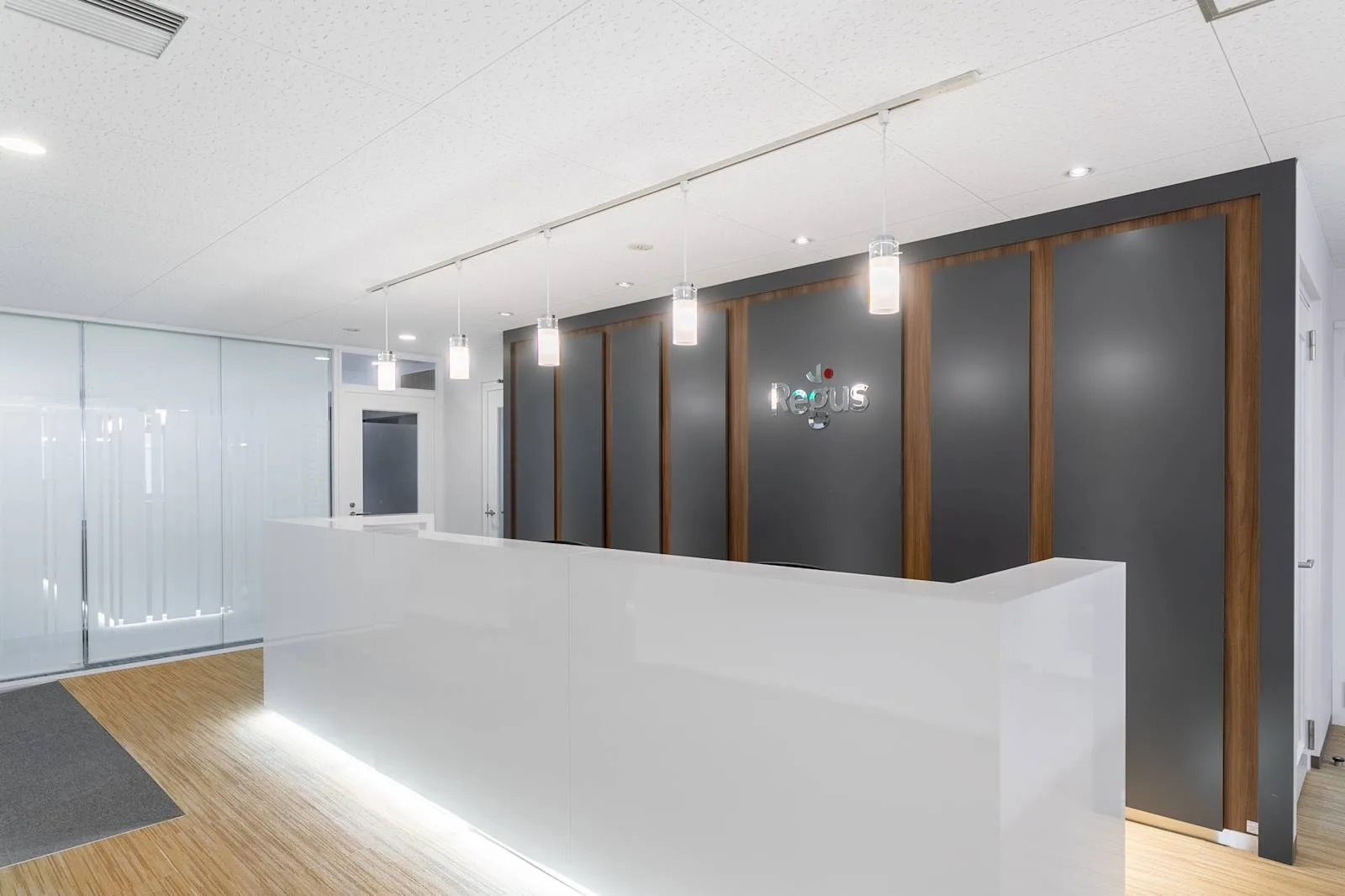 Regus TOYAMA, Denki Building, Reception, Toyama