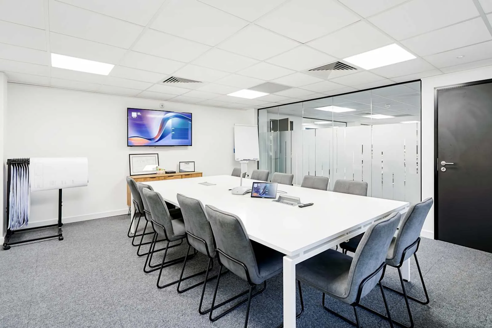 Regus Tunbridge Wells, Pluto House, Salle de réunion 12 personnes, Tunbridge Wells