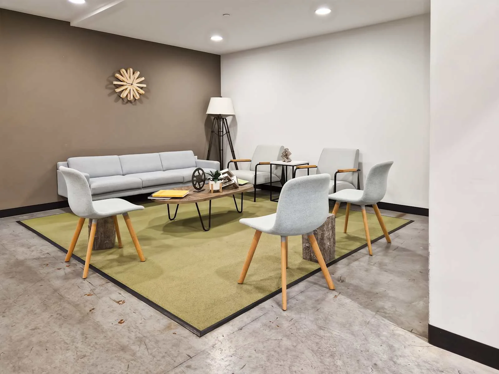 Regus TX, Austin - Lamar Central, Lounge, Austin, TX
