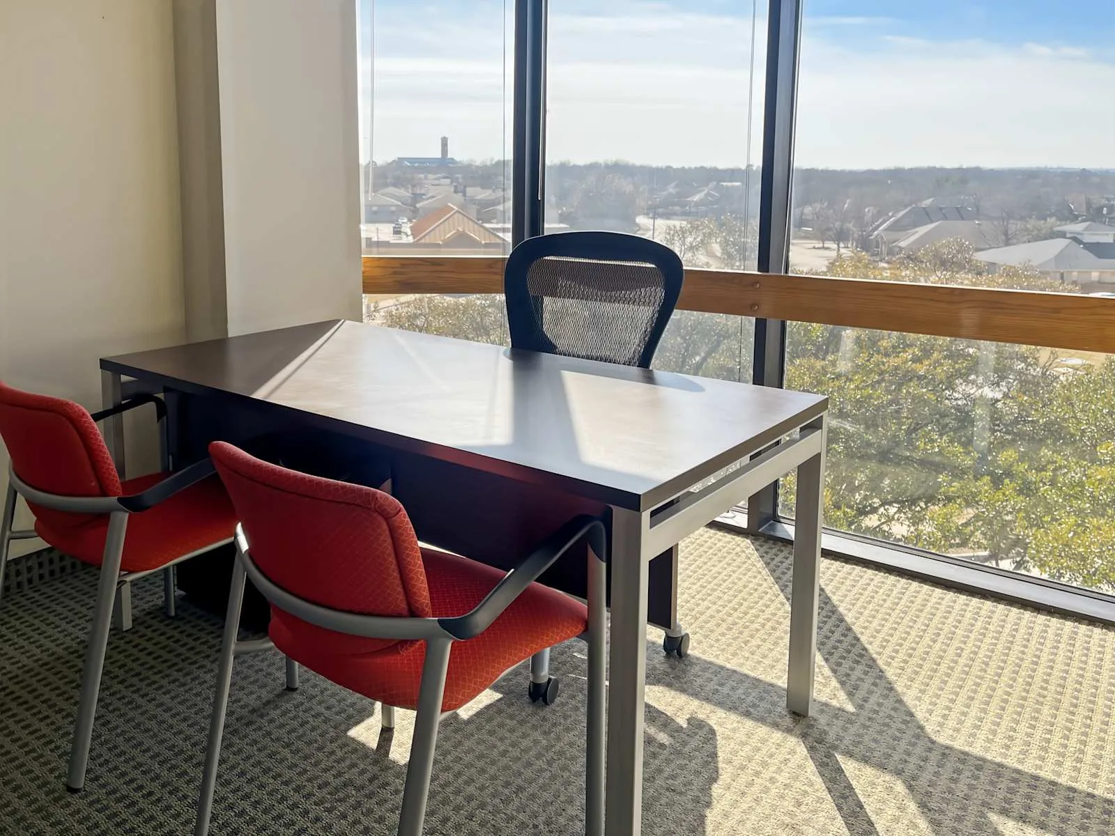 Regus TX, Bedford - 1600 Airport Freeway, Private office, 1 desk, Bedford, TX