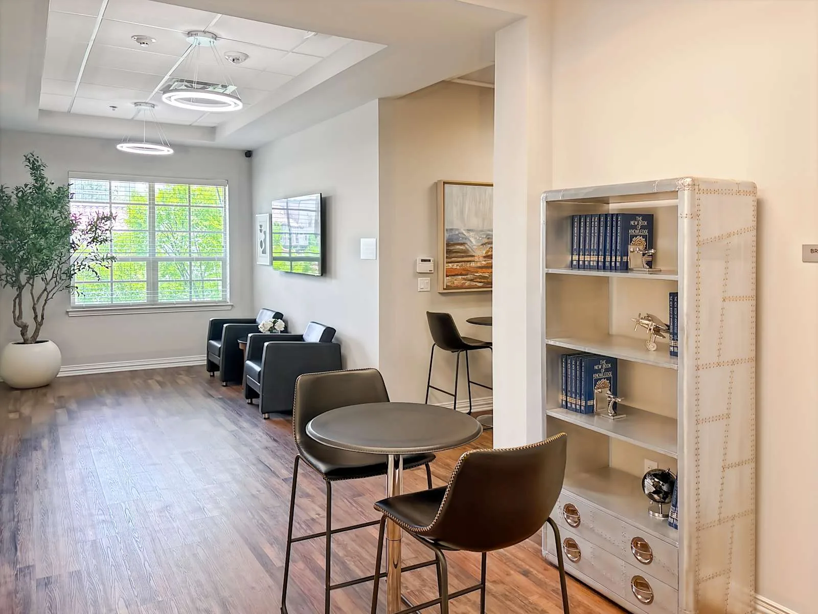 Regus TX, Colleyville - Village Lane, Lounge, Colleyville, TX