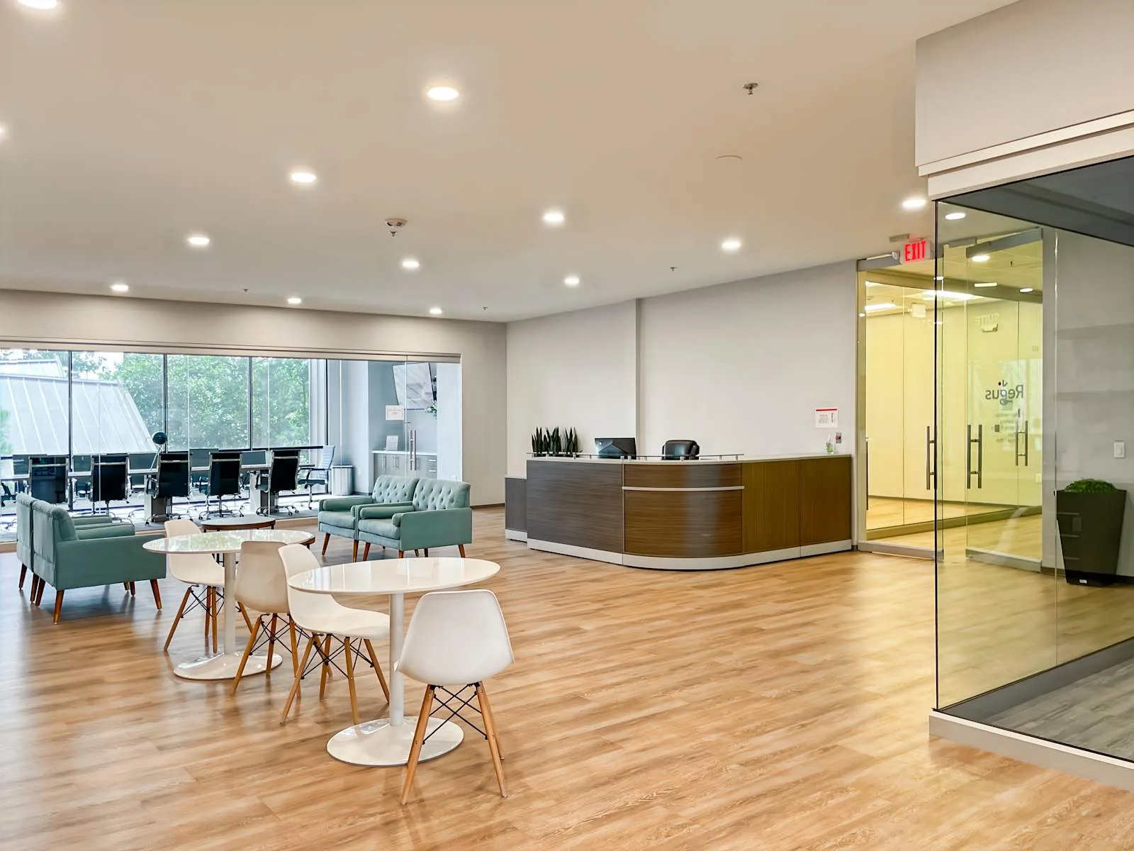 Regus TX, Conroe - Grand Central Pkwy, Reception, Conroe, TX