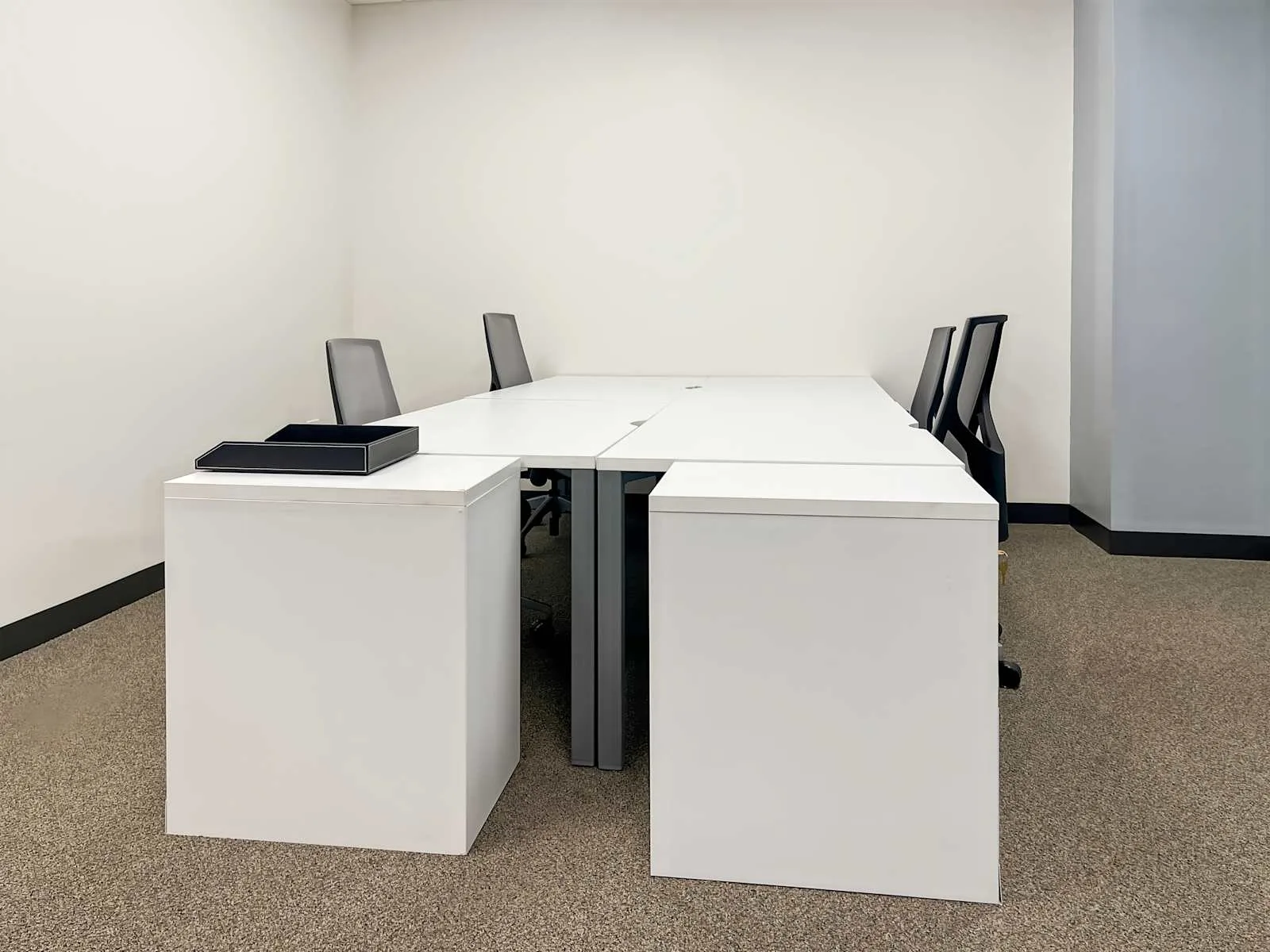 Regus TX, Dallas - The Crescent, Private office, 4 desks, Dallas, TX