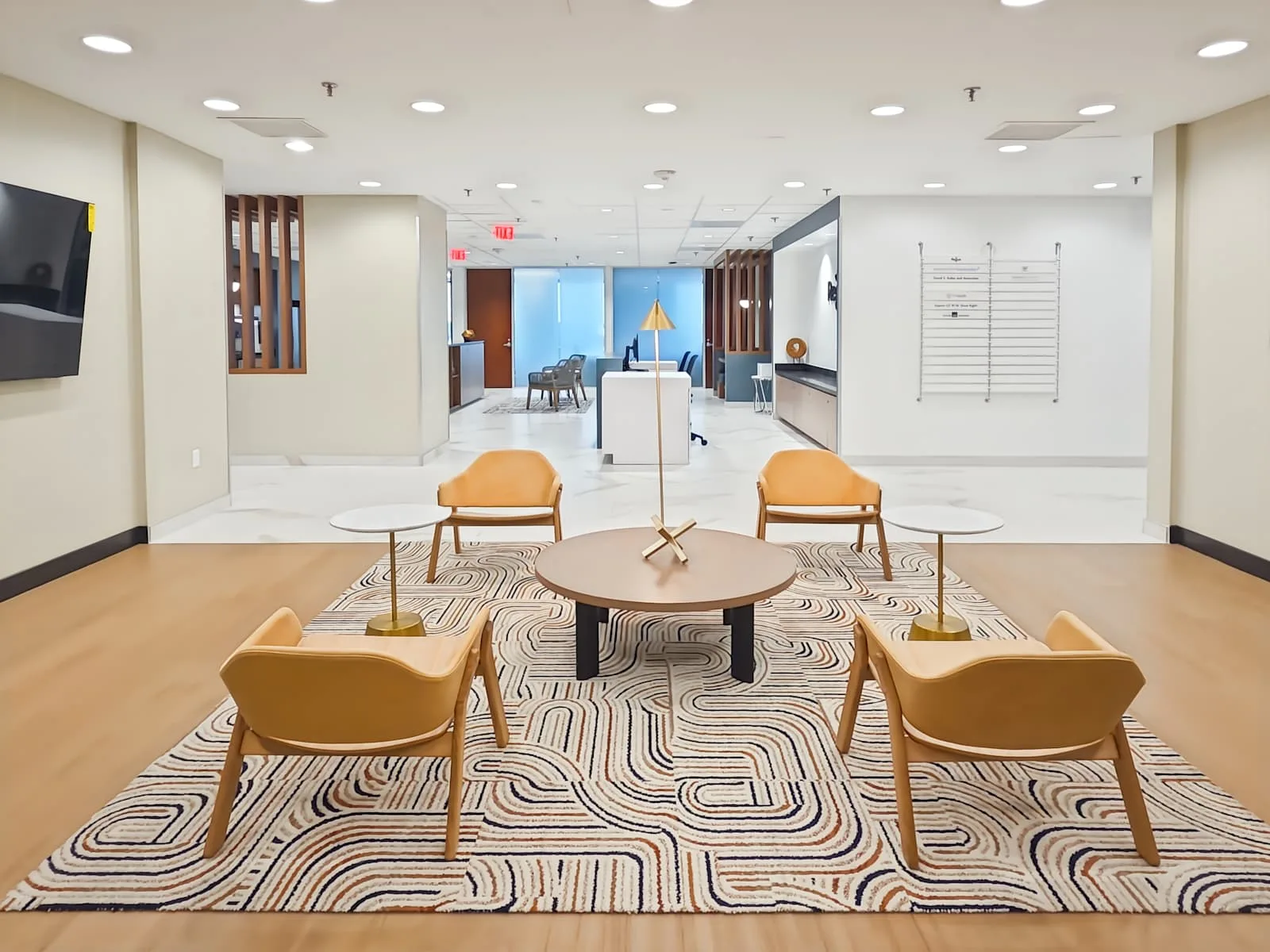 Regus TX, Dallas Downtown - Highland Park Place, Lounge, Dallas, TX