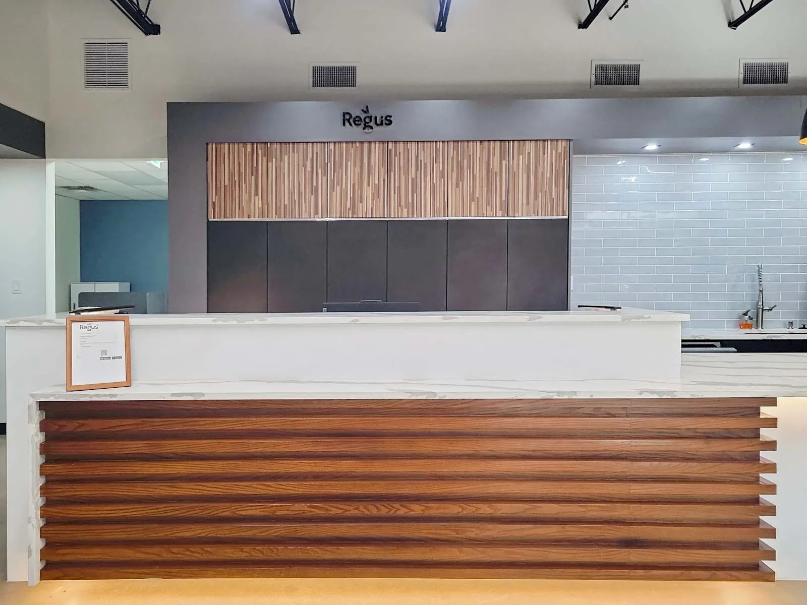 Regus TX, Dallas - The Plaza at River Bend, Reception, Dallas, TX
