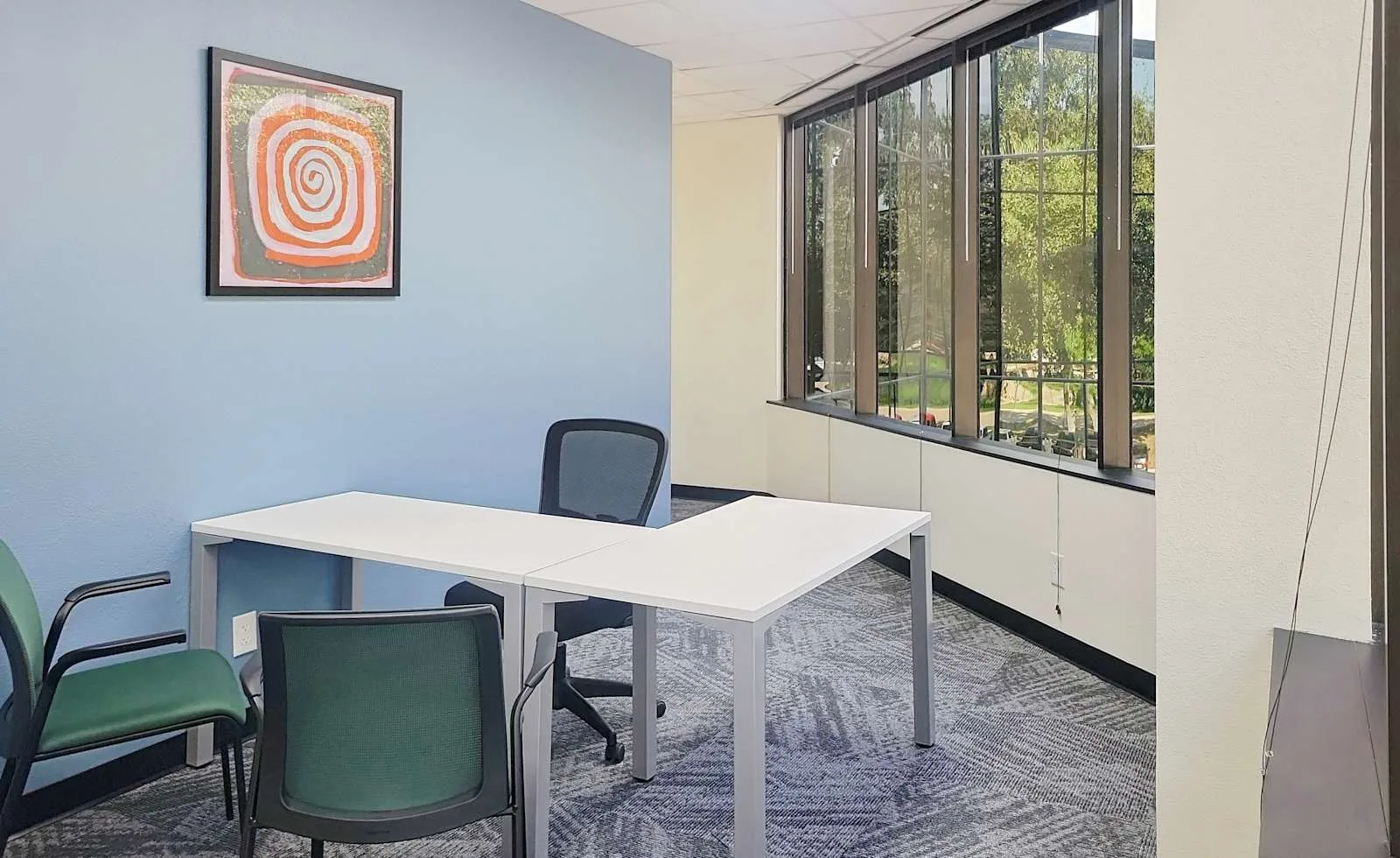 Regus TX, Dallas - The Plaza at River Bend, Private office, 1 desk, Dallas, TX
