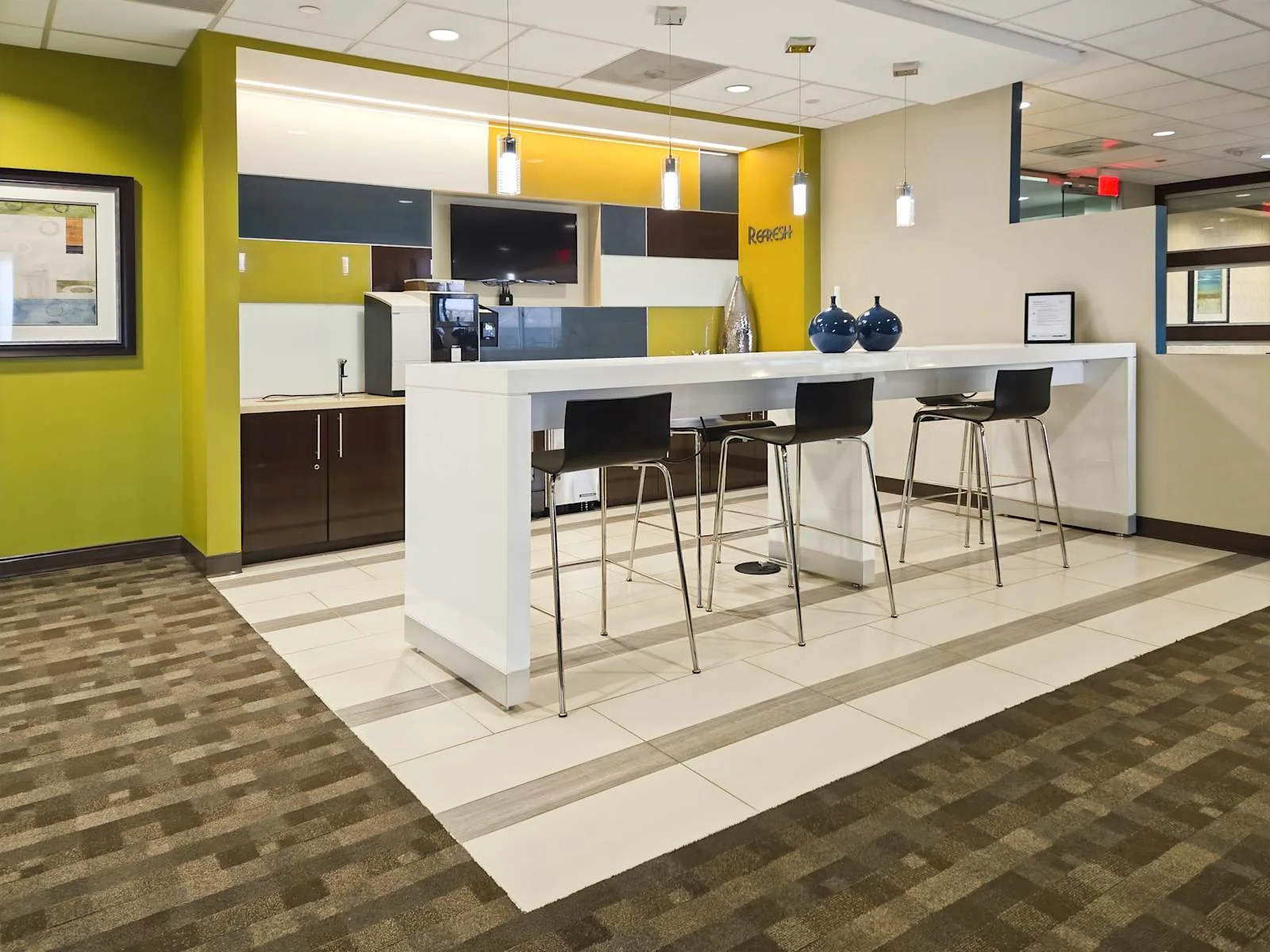 Regus TX, Houston - Brookhollow Central III, Kitchen, Houston, TX