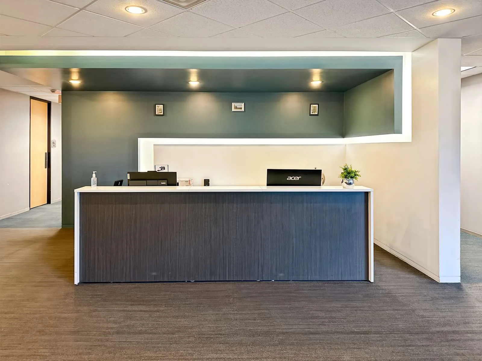 Regus TX, Houston - Chasewood, Reception, Tomball, TX