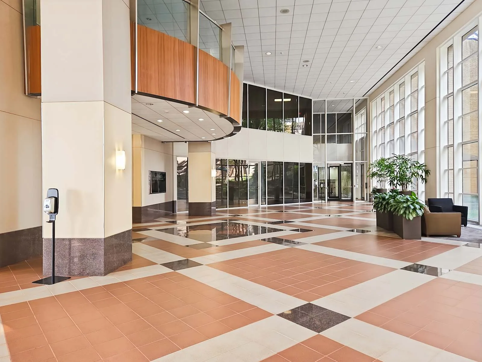 Regus TX, Houston - Gateway I - Airport, Reception, West Houston, TX