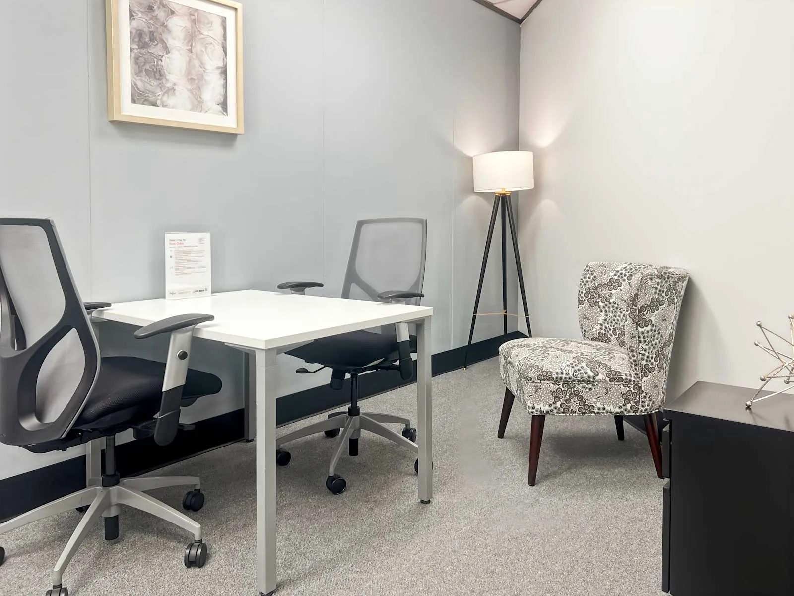 Regus TX, Houston - River Oaks, Private office, 2 desks, Houston, TX