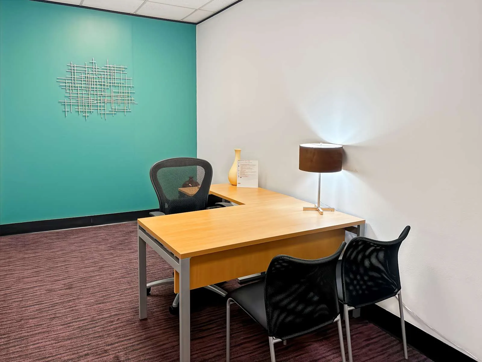 Regus TX, Houston - Upper Kirby, Private office, 1 desk, Houston, TX