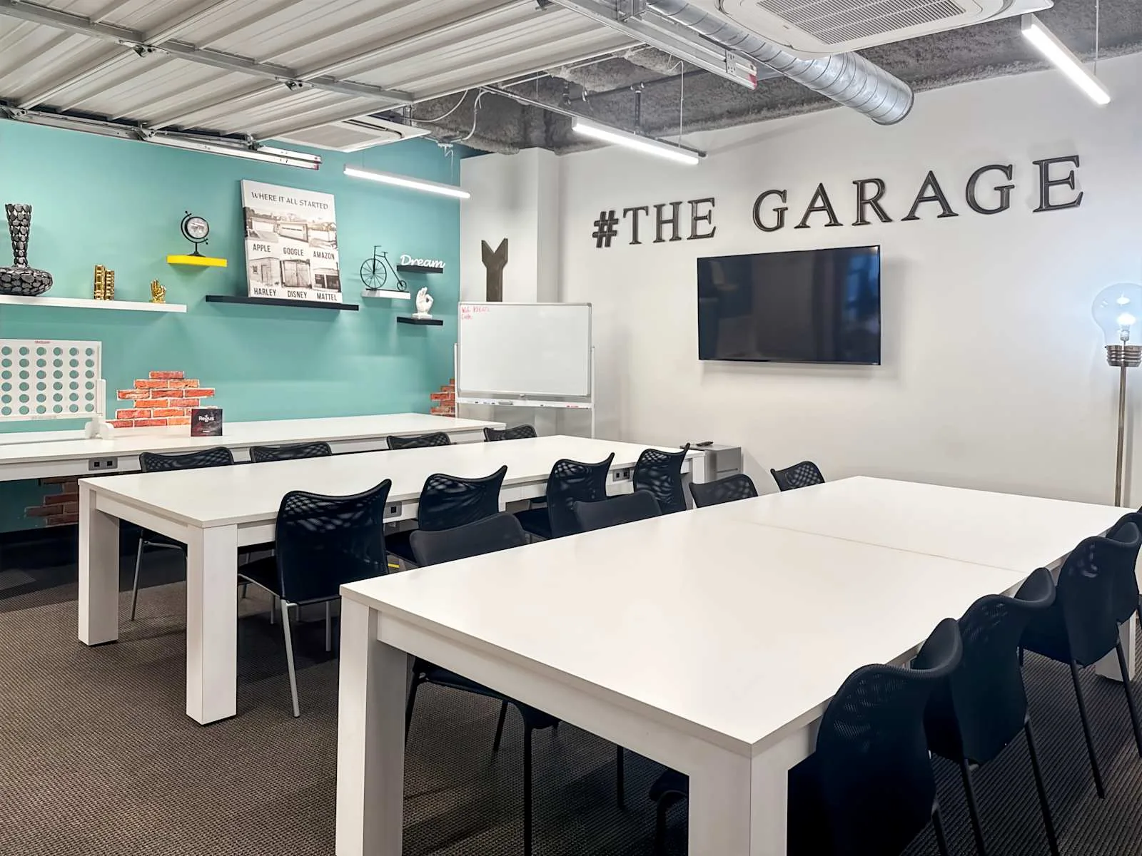 Regus TX, Houston - West Loop, Training room for 18 people, Houston, TX