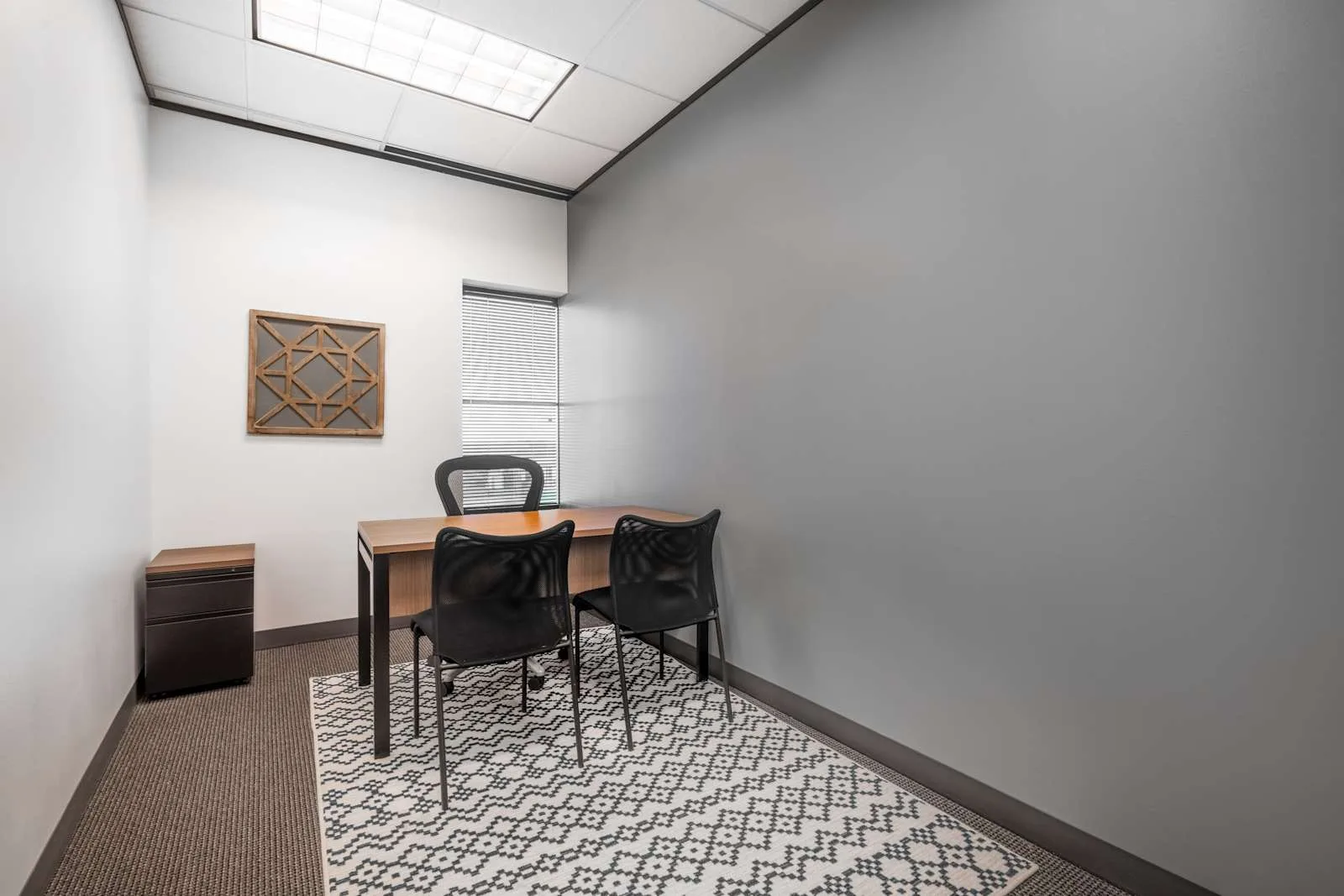 Regus TX, Round Rock - Old Town Square, Private office, 1 desk, Round Rock, TX