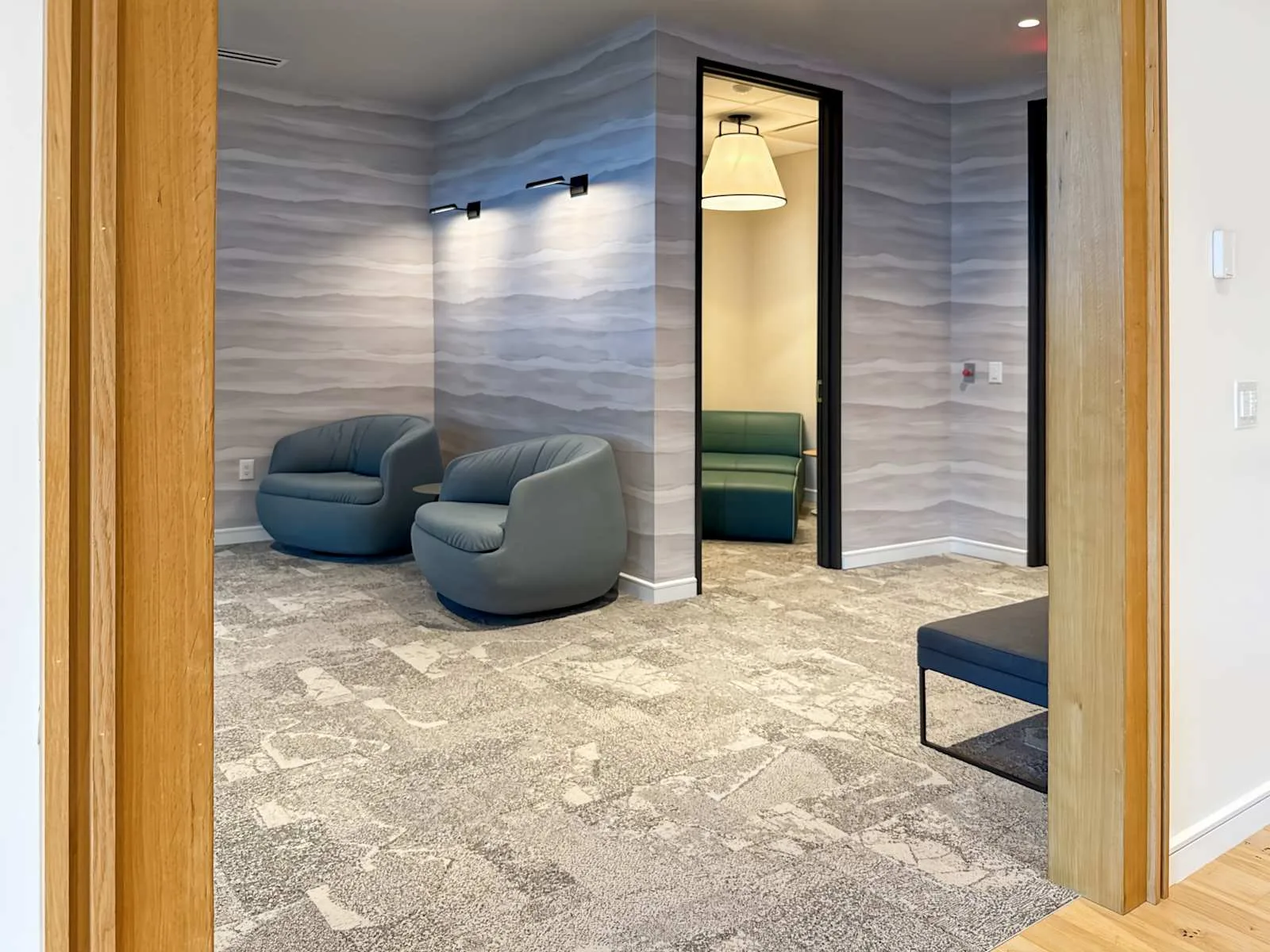 Regus TX, San Antonio - Eilan, Lounge, San Antonio, TX